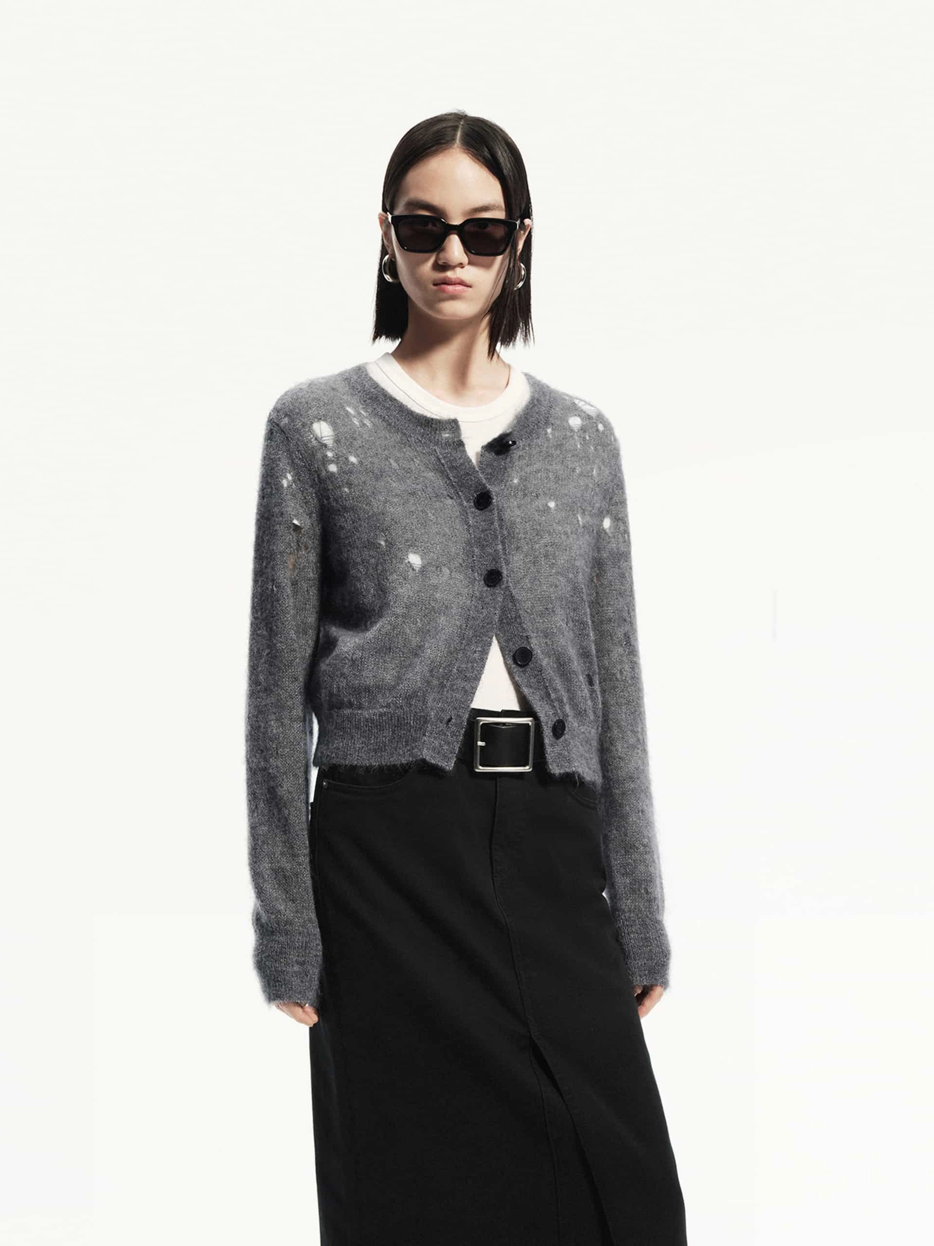 Lightweight Distress Cardigan Minimal Trend