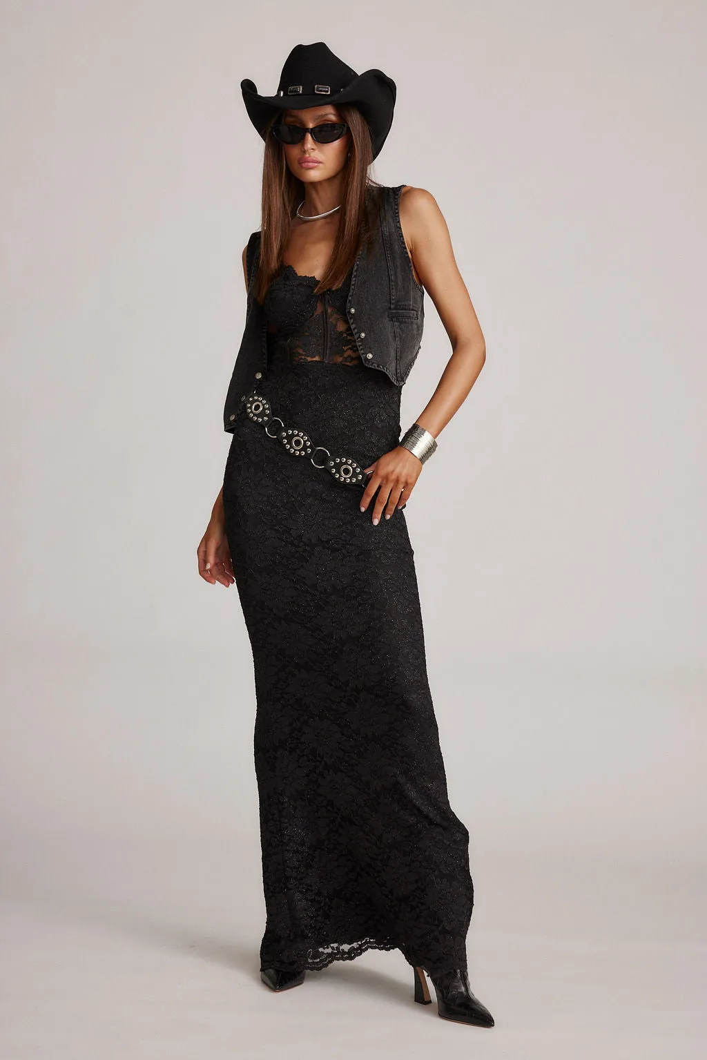 Relax Motion Lizette Black Lace Maxi Gown