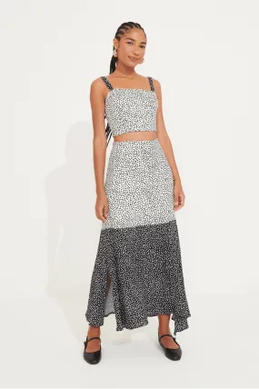 MILEY SKIRT Influencer Style Performance Fashion
