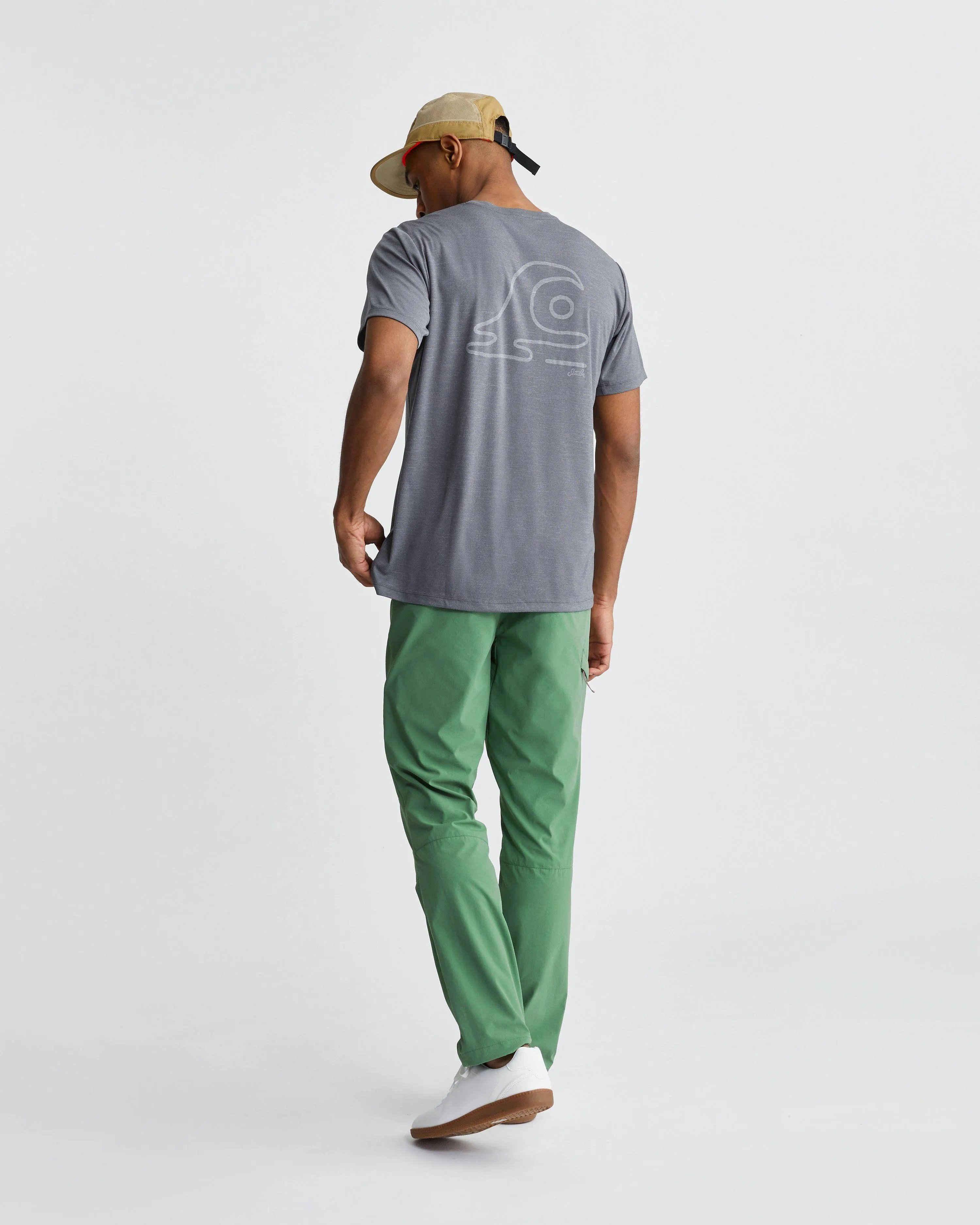 Casual Layer WrinkleResistant Texture M's Trailblazer Tee- Barrel
