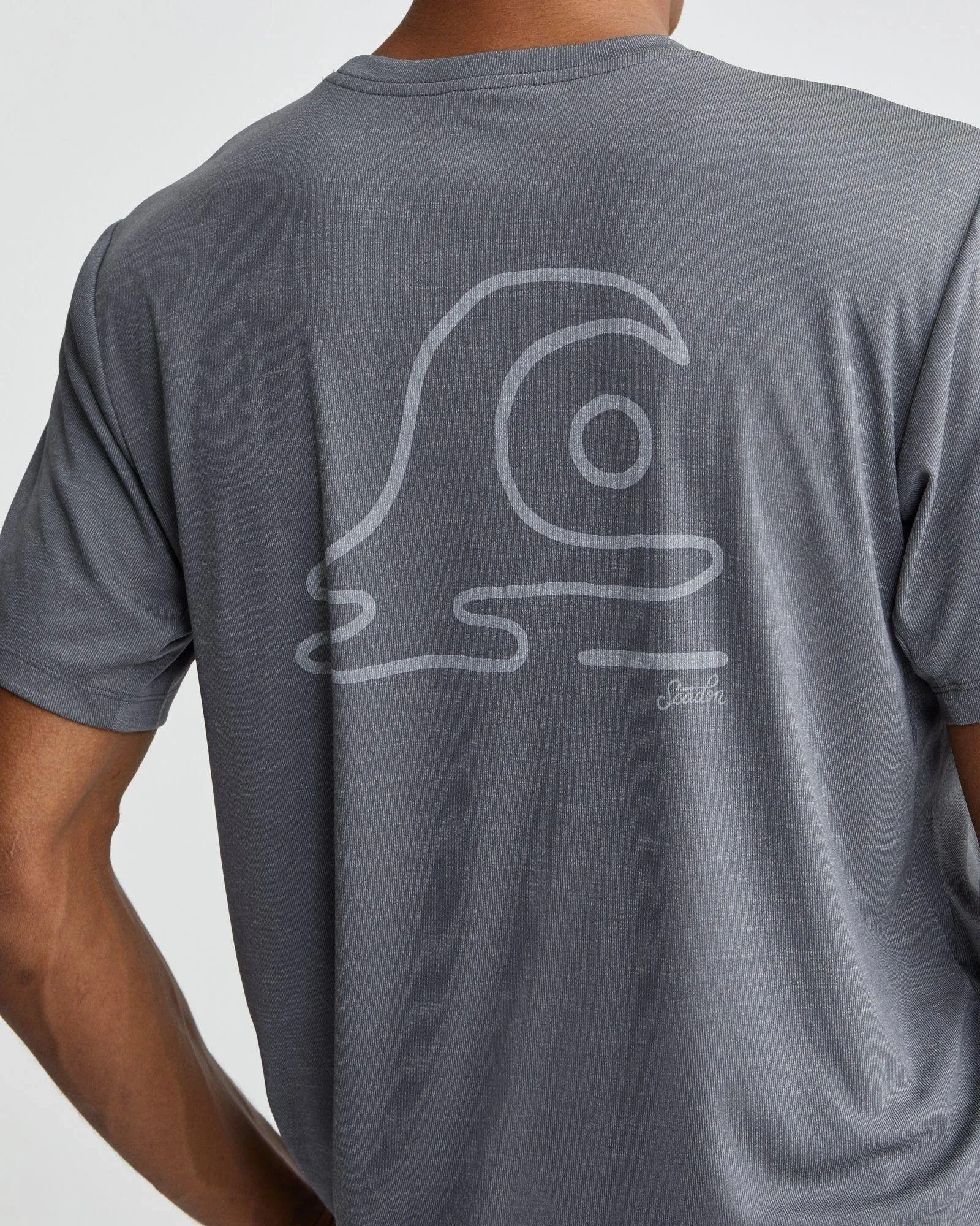 Chic Vibe M's Trailblazer Tee- Barrel