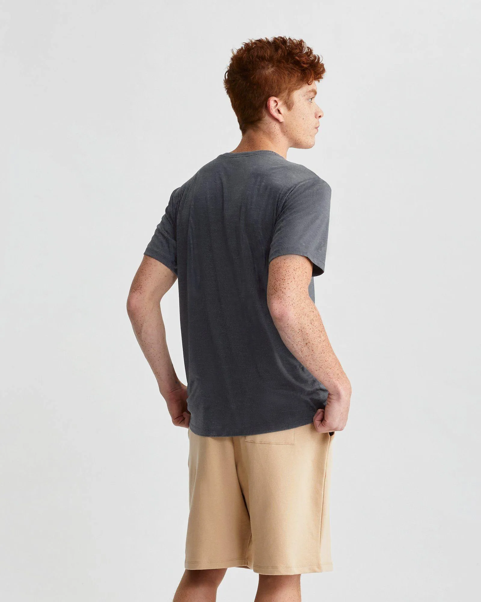 M's Trailblazer Tee Raw Hem Finish