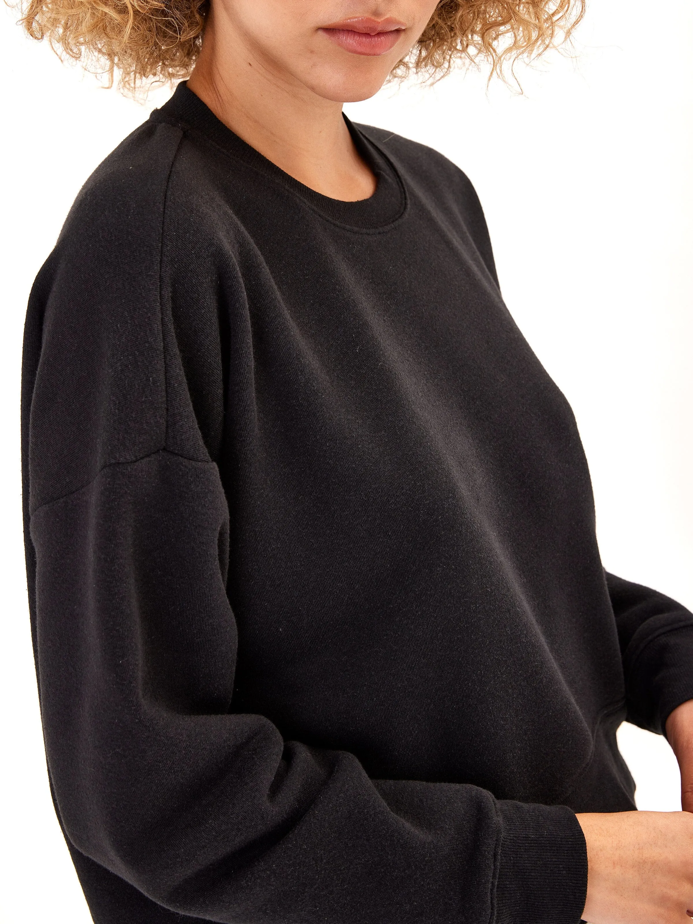 Naia Triblend Fleece Pullover PocketPlacement Mold resistant