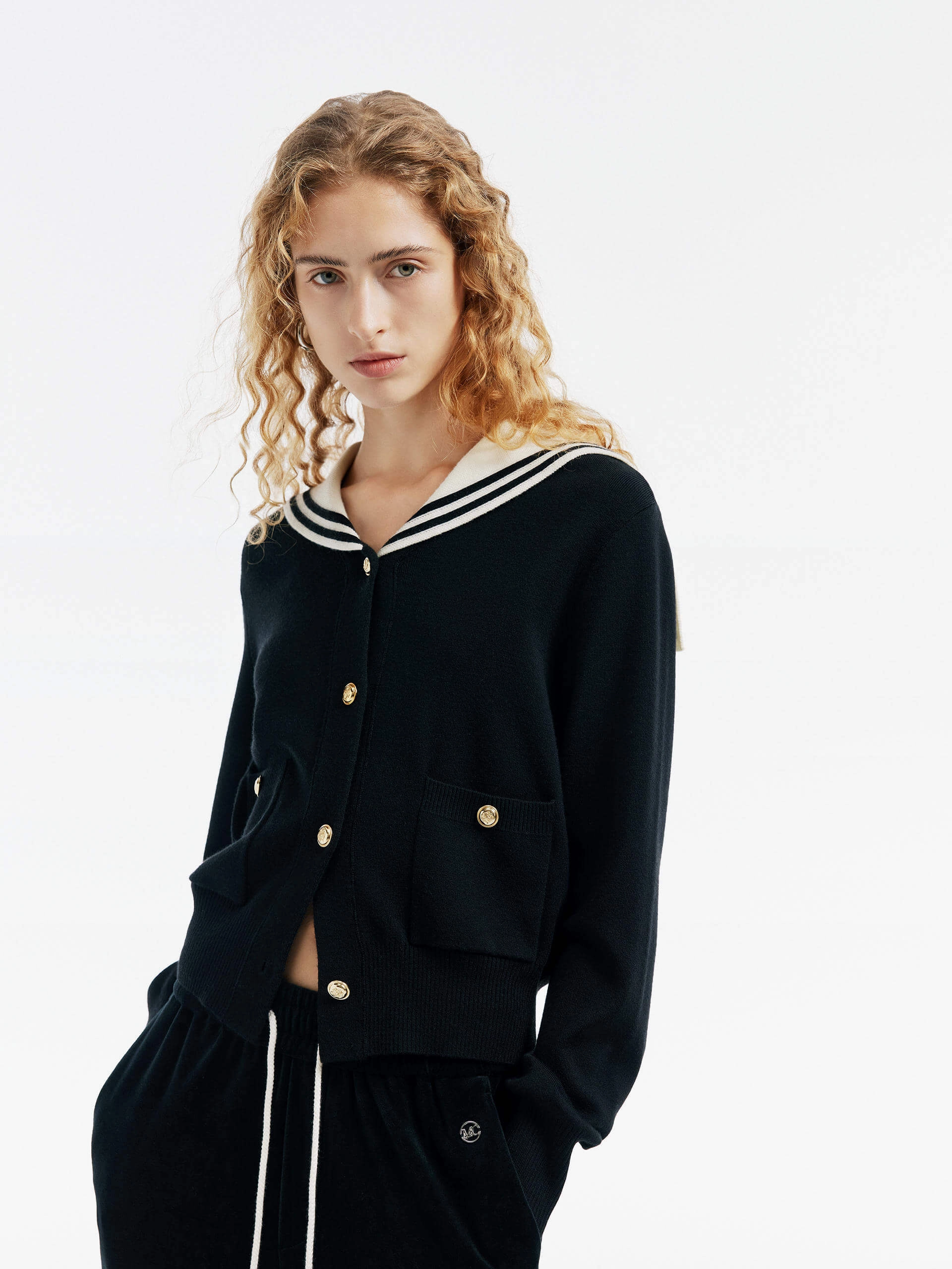 Cozy Texture QuickDry Fibers Navy Collar Knit Cardigan