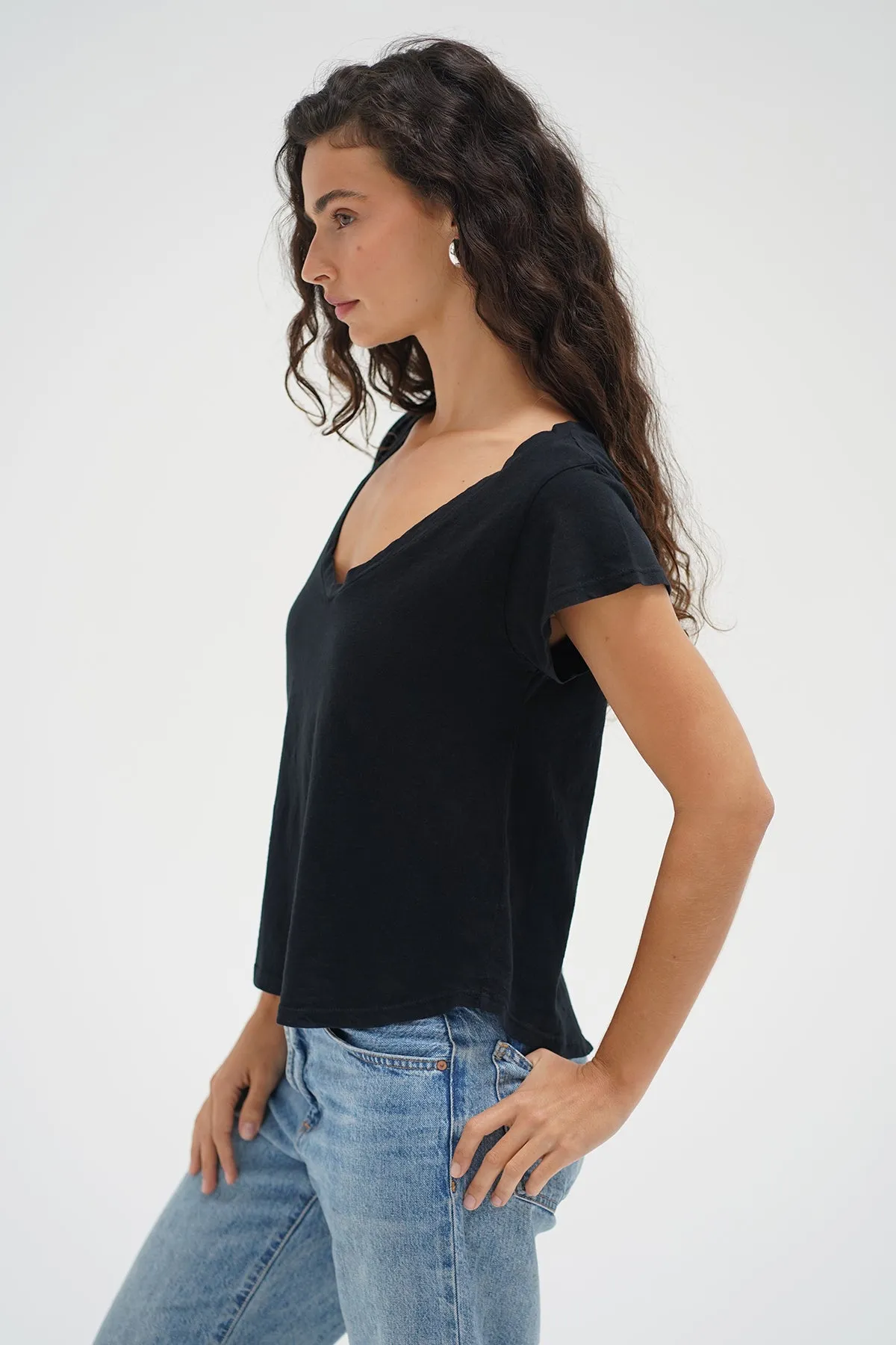 Kaden Cotton V Neck - Black Non Irritating Seams