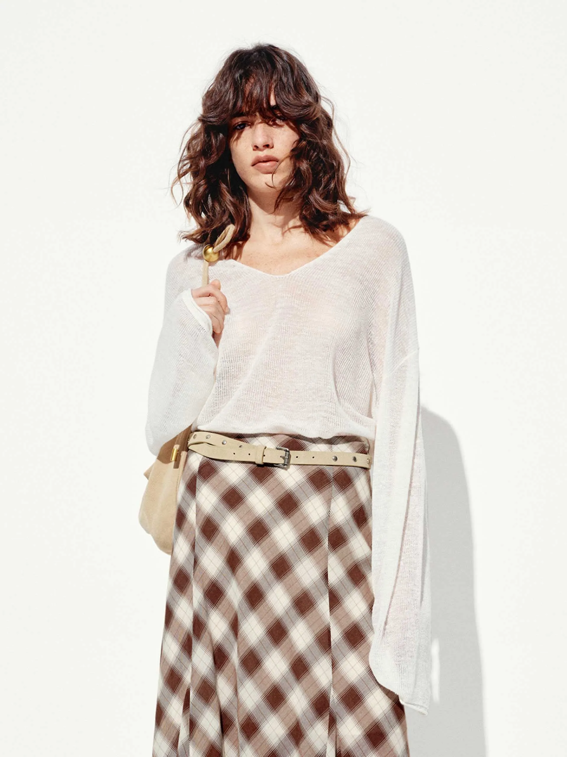Lightweight Loose Knit Sweater Snug Knit