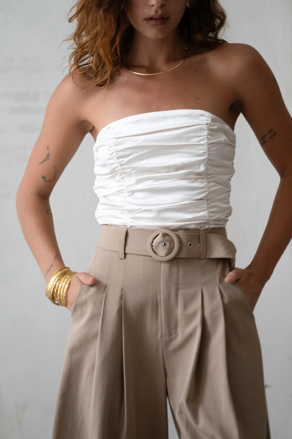 Reverseble Design Savina Ivory Strapless Ruched Satin Top