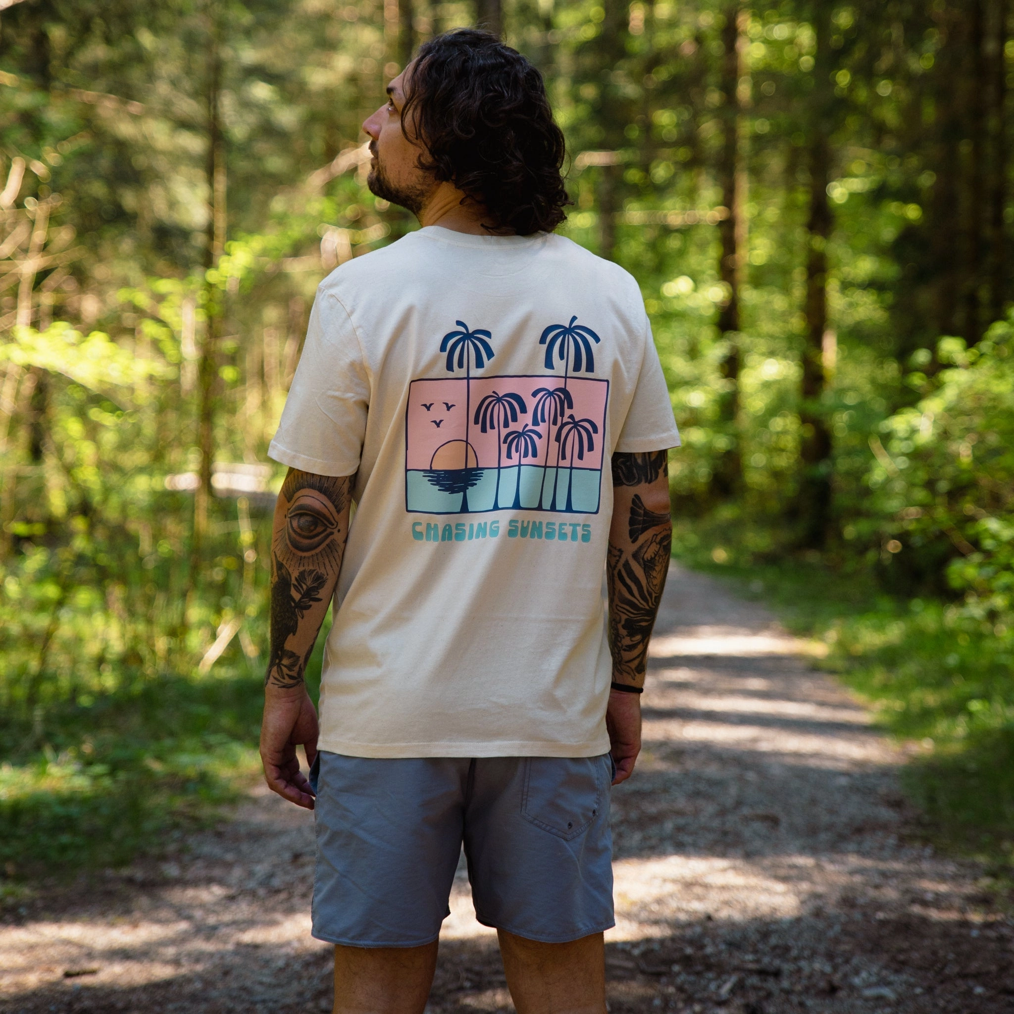 Street Trend Look Urban Trend Look Organic "Chasing Sunsets" Tee