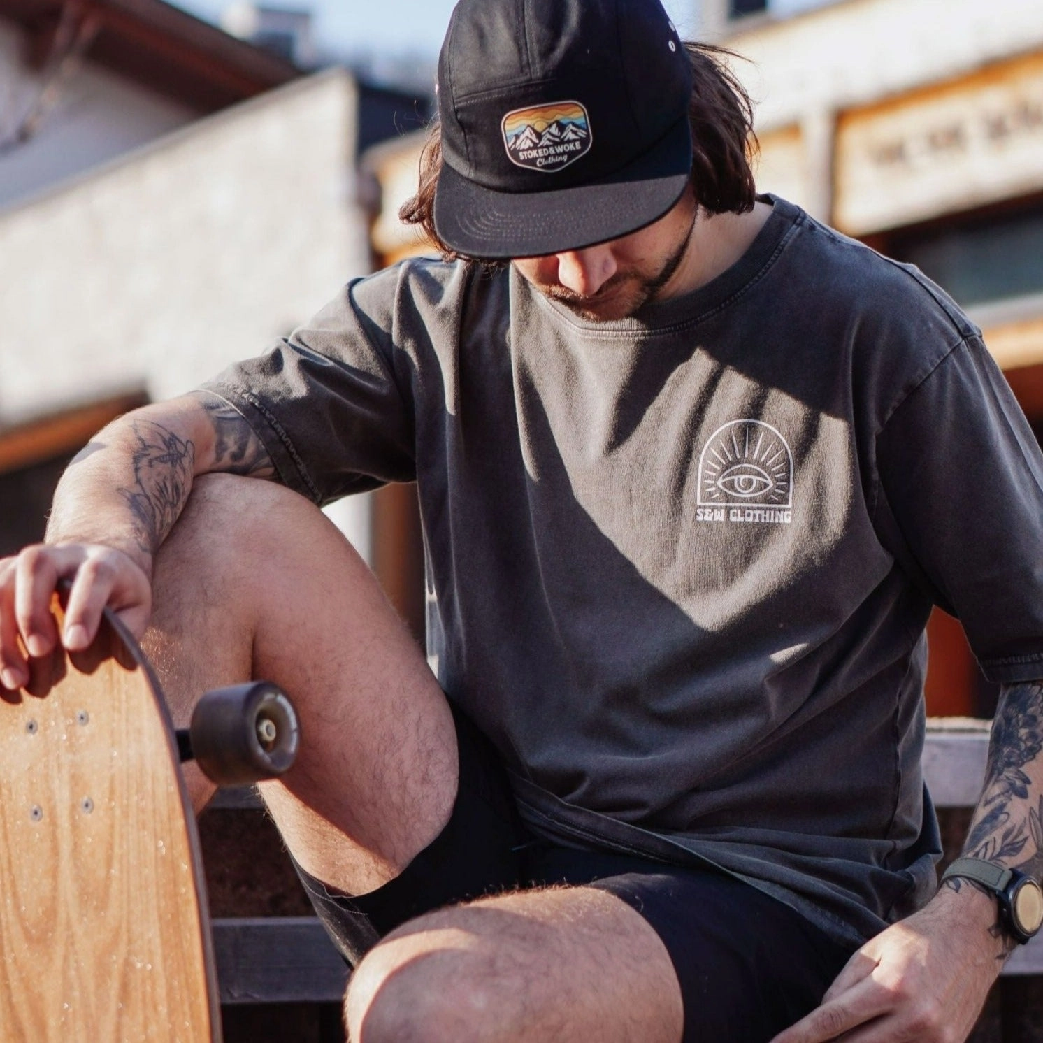 Zip Up Over-sized "Eye" Stone-wash Tee