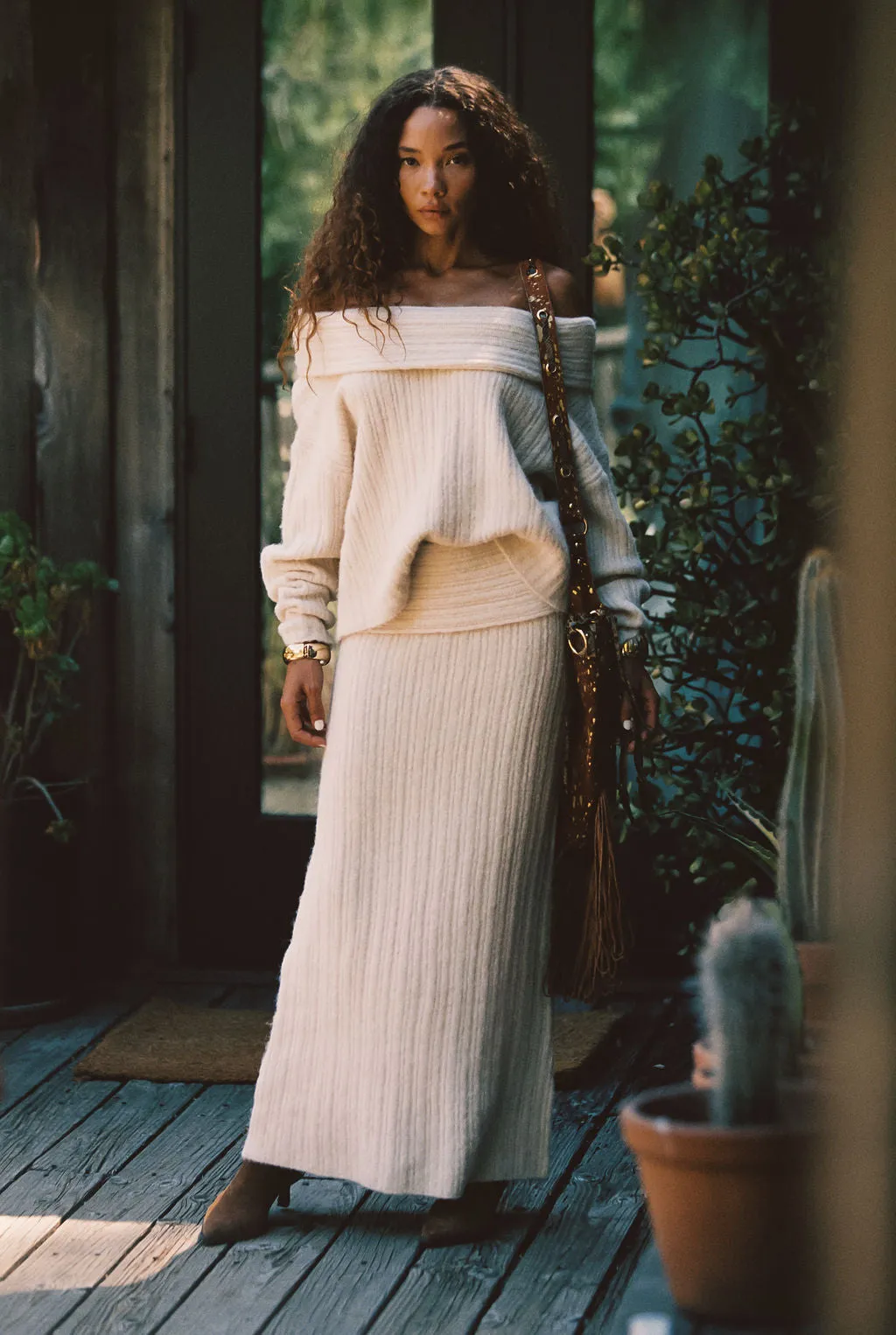 Timeless Trend Pamela Beige Sweater Maxi Skirt