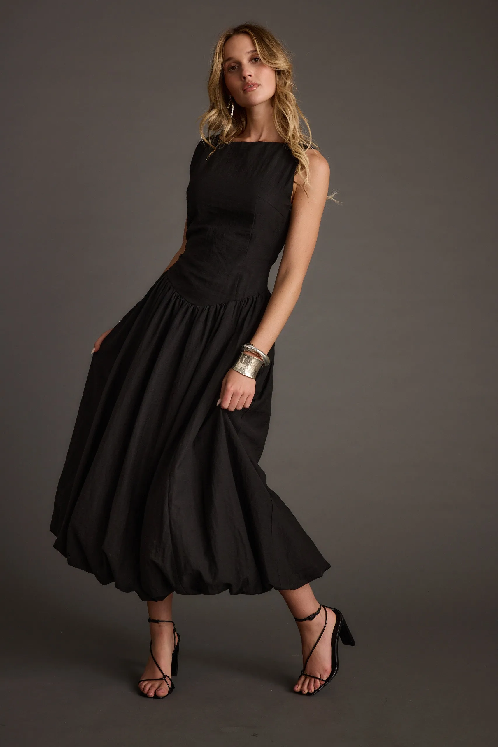 Grab Now Urban Chic Kate Black Drop Waist Bubble Hem Midi Dress