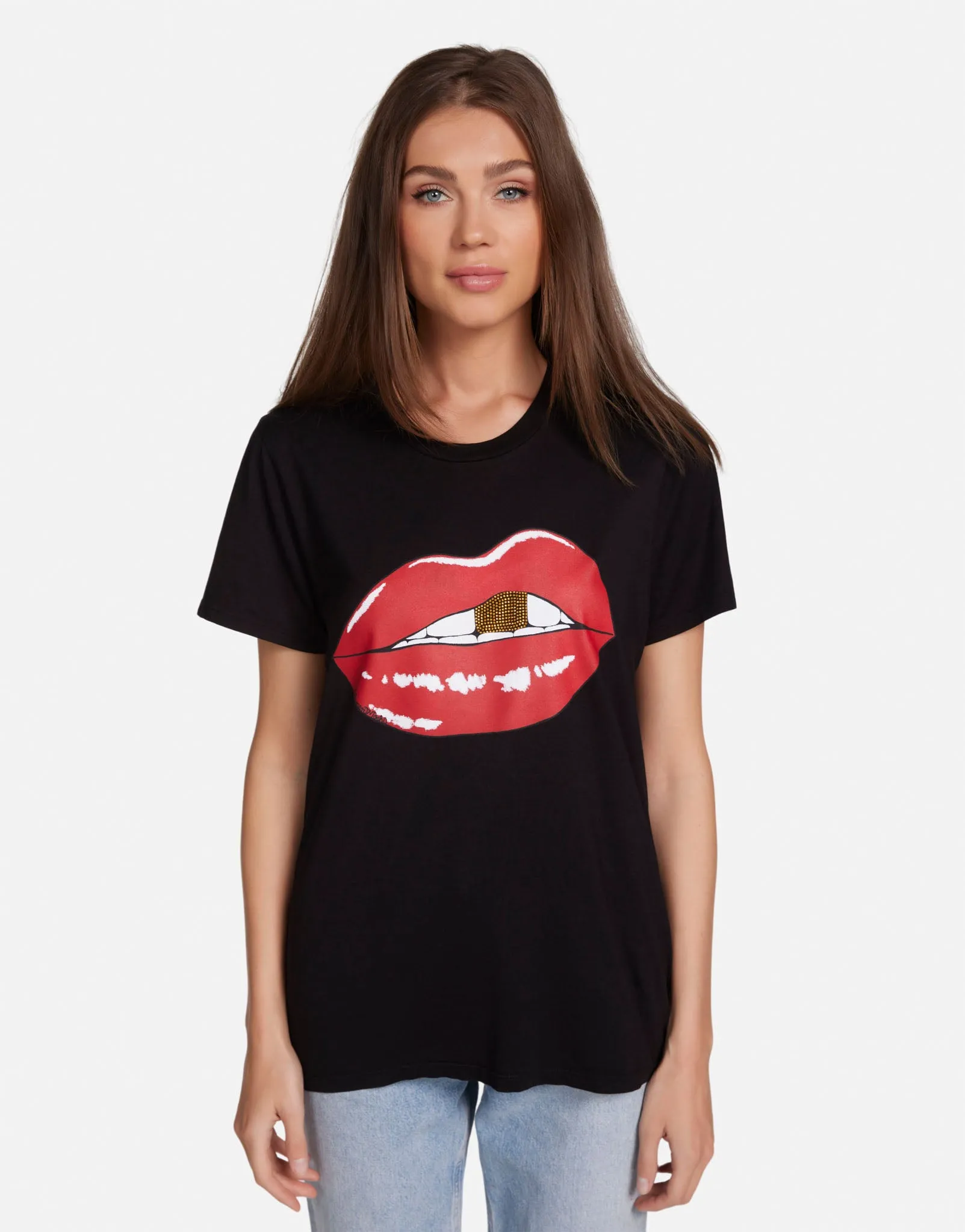 Wolf Flirty Lip Outdoor Wear