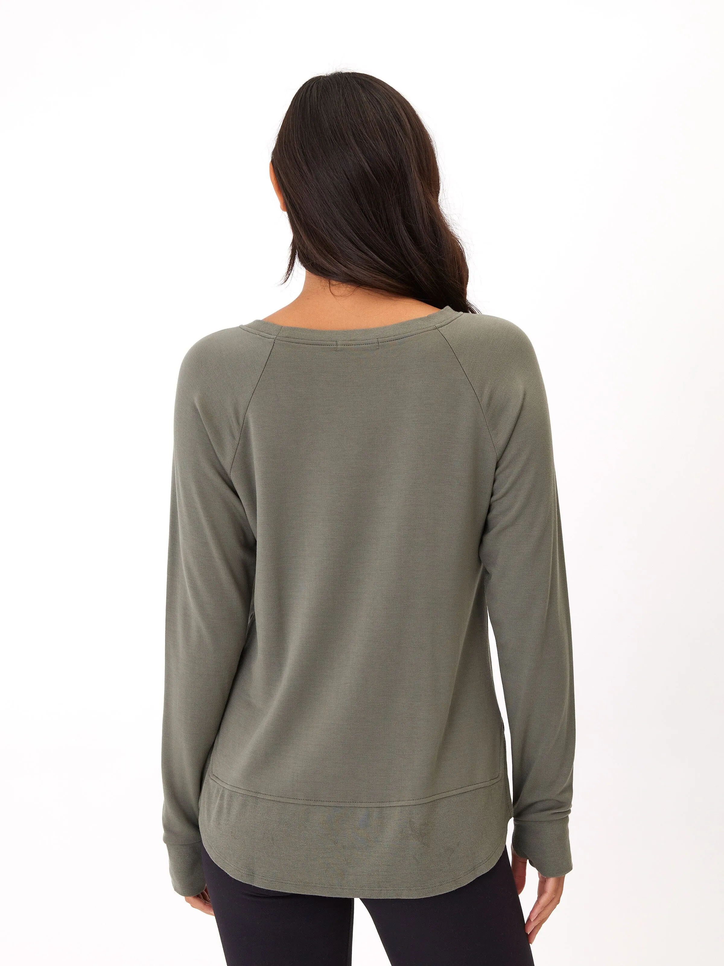 Leelu Feather Fleece Raglan Pullover WindproofDesign