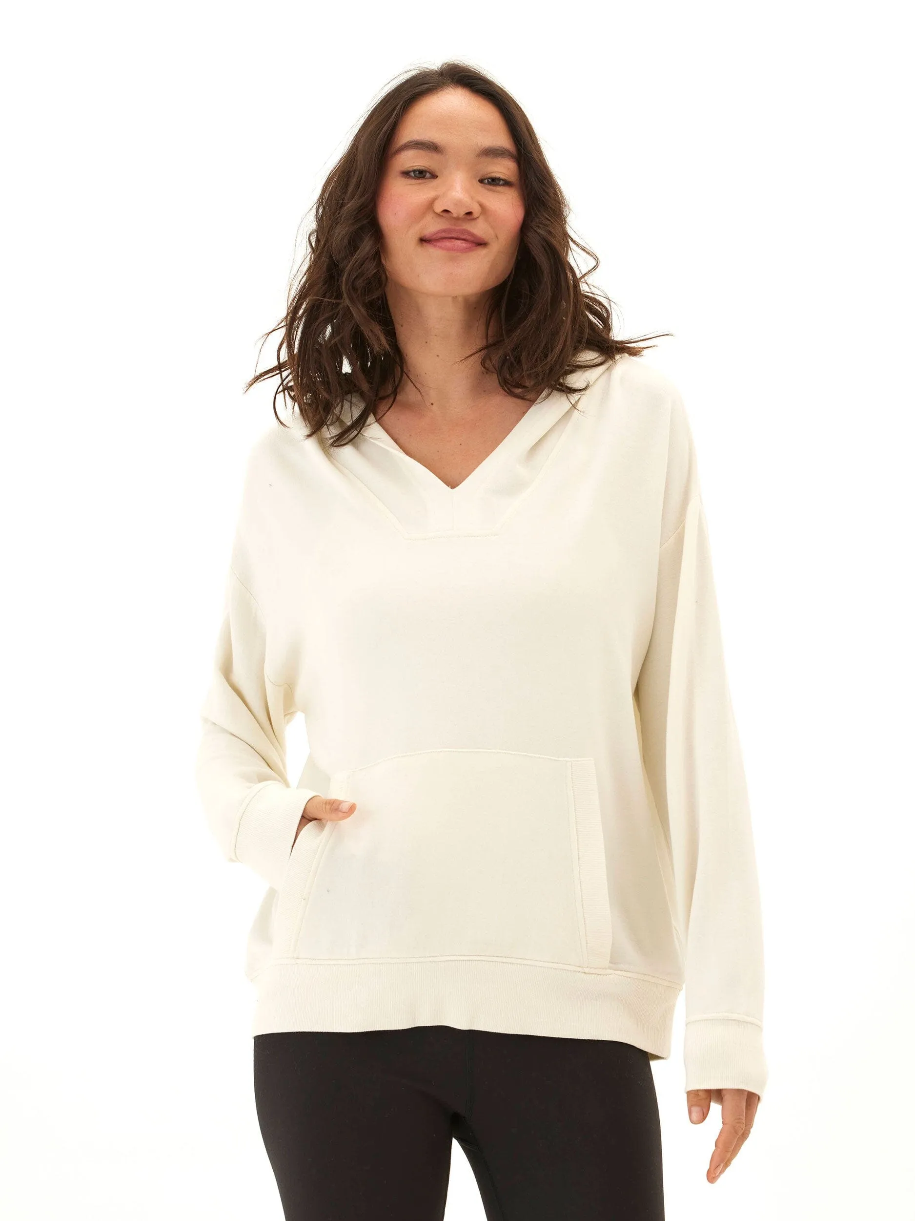 Raya Feather Fleece Pullover Hoodie All Season Adaptability