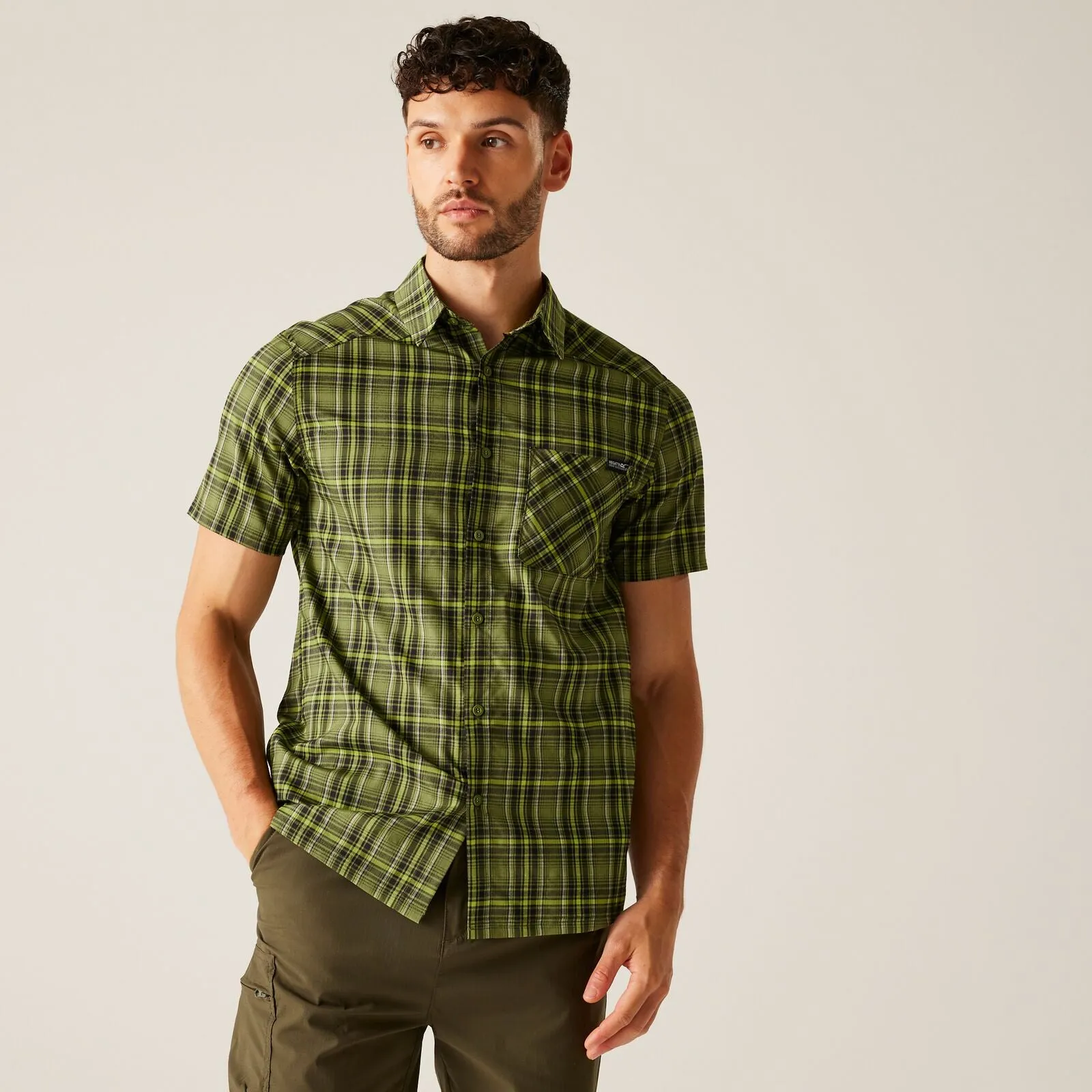 Summer Must-have Day-To-Night Wear Regatta Mens Begarno Short Sleeve Shirt