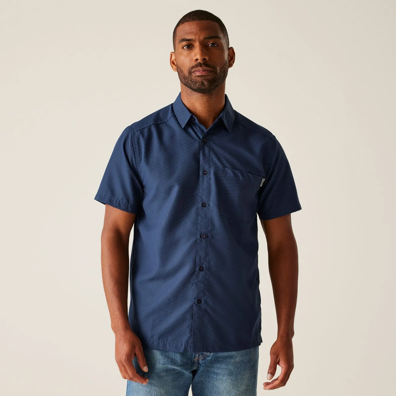 Relaxed Style Regatta Mens Mindano IX Short Sleeve Shirt