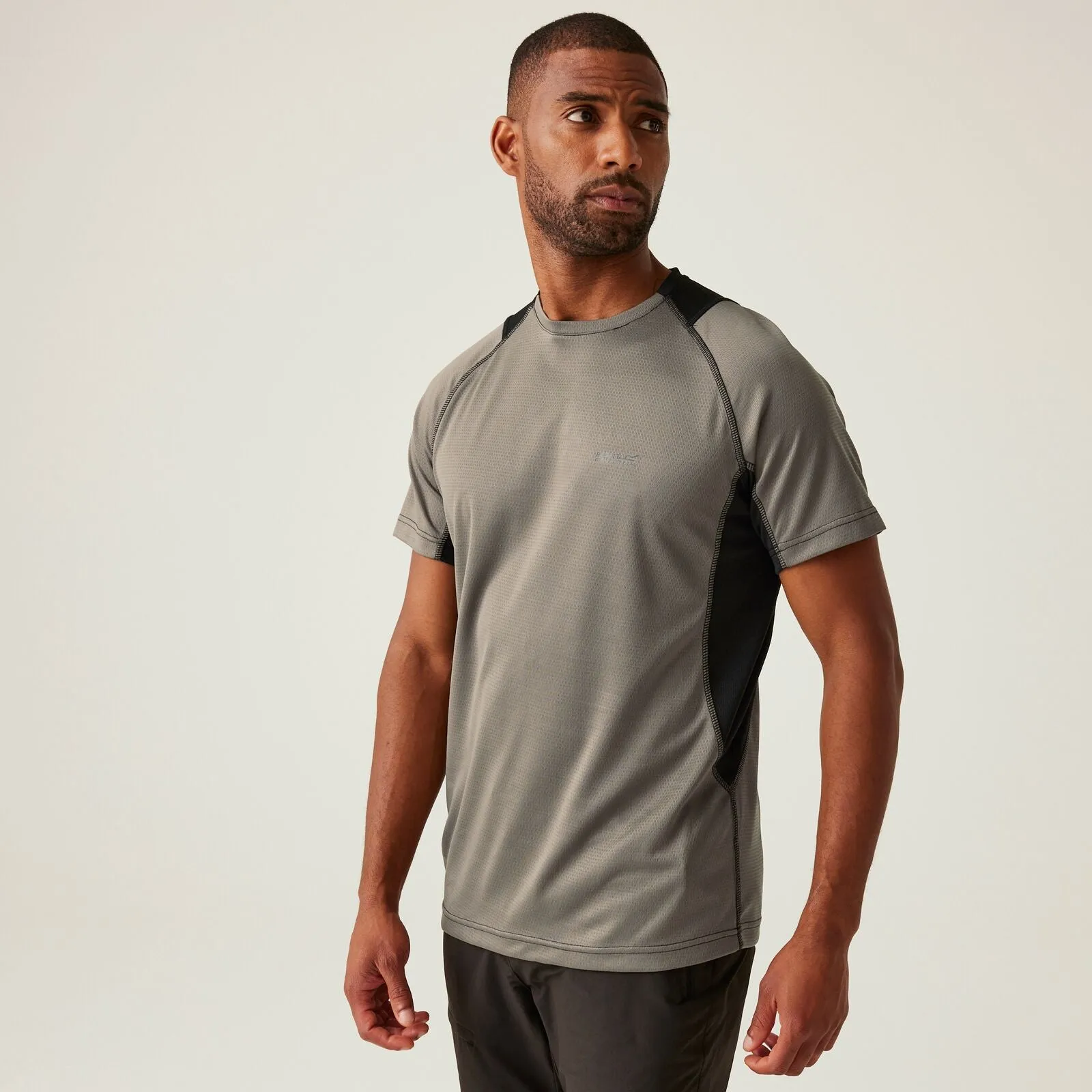 AntiStaticFabric AntiOdorTreatment Regatta Mens Virda IV Quick Drying Short Sleeve T-Shirt