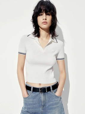 V-neck Embroidered Top FastDrying Textured Weave