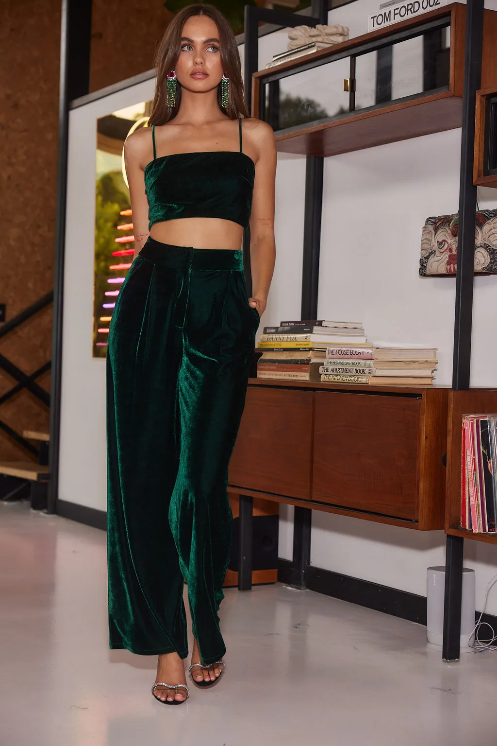 SustainableBlend BondedShoulder Rhea Emerald Velvet Crop Top