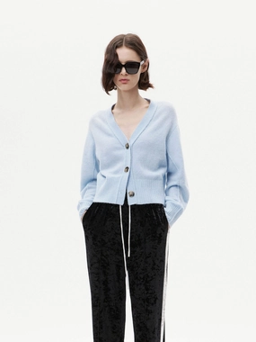 Neutral palette Lightweight Stretch Fabric Ribbed Trim Cropped Cardigan