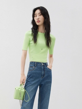 Round Neckline Cross Knit Top Machine washable gentle touch