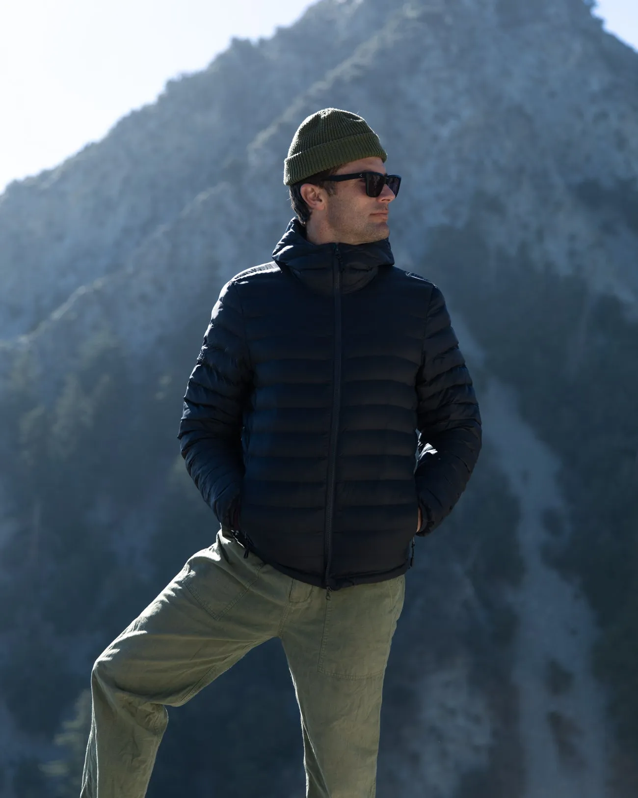Men's Gale ACT Puffer Hoodie Ventilated Back