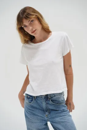 Shaden Cotton Crew - White Chilly Day Style