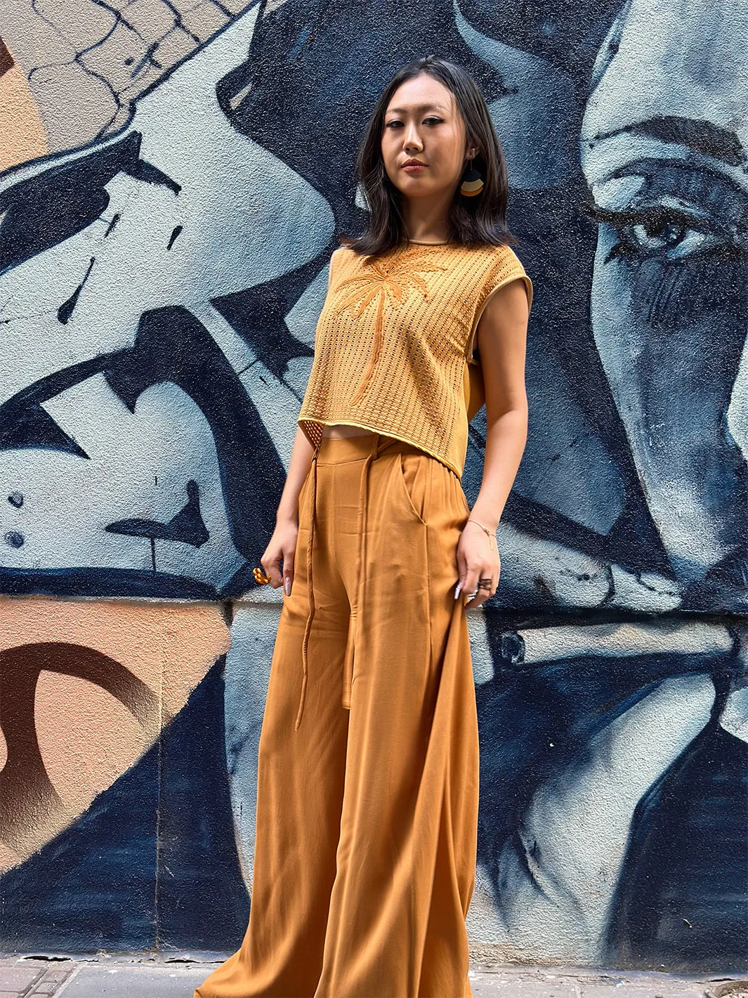 Minimal Touch COLCCI SLASS PANTS