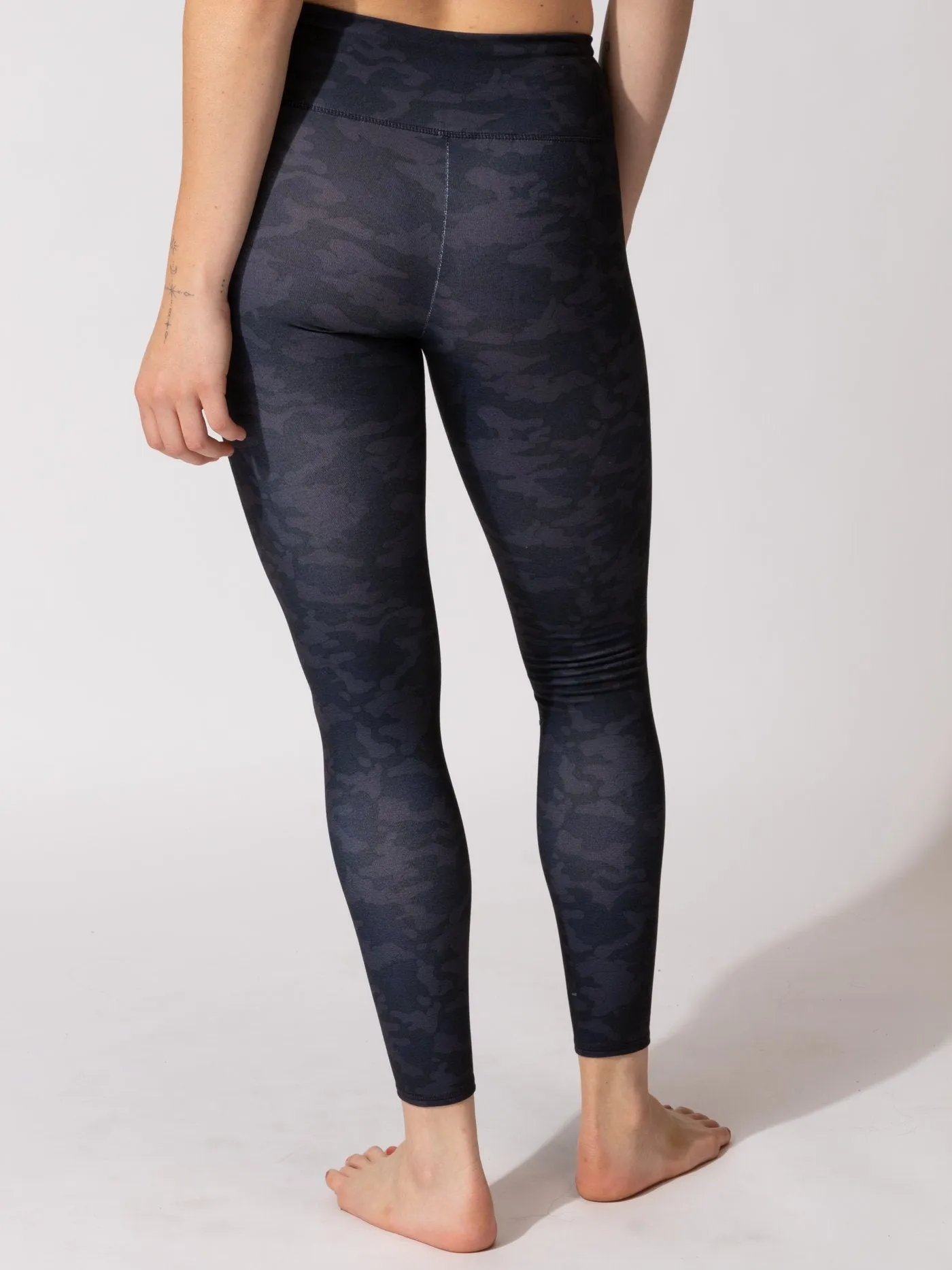 Durable Fabric Comfort Fit Monica Camo Legging 28"