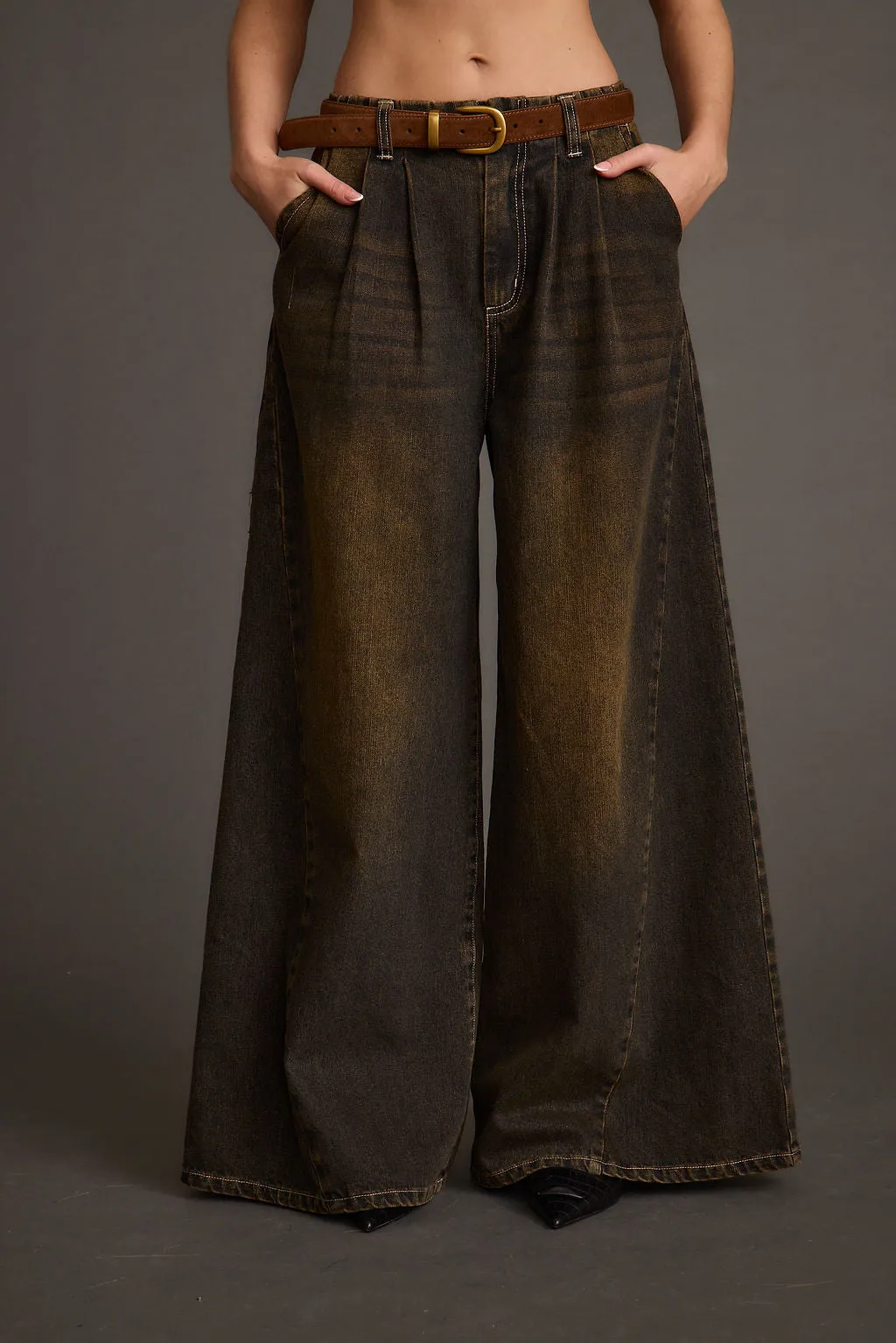 DurableBartack Wrinkle Resistant Dakota Washed Black Wide Leg Jeans