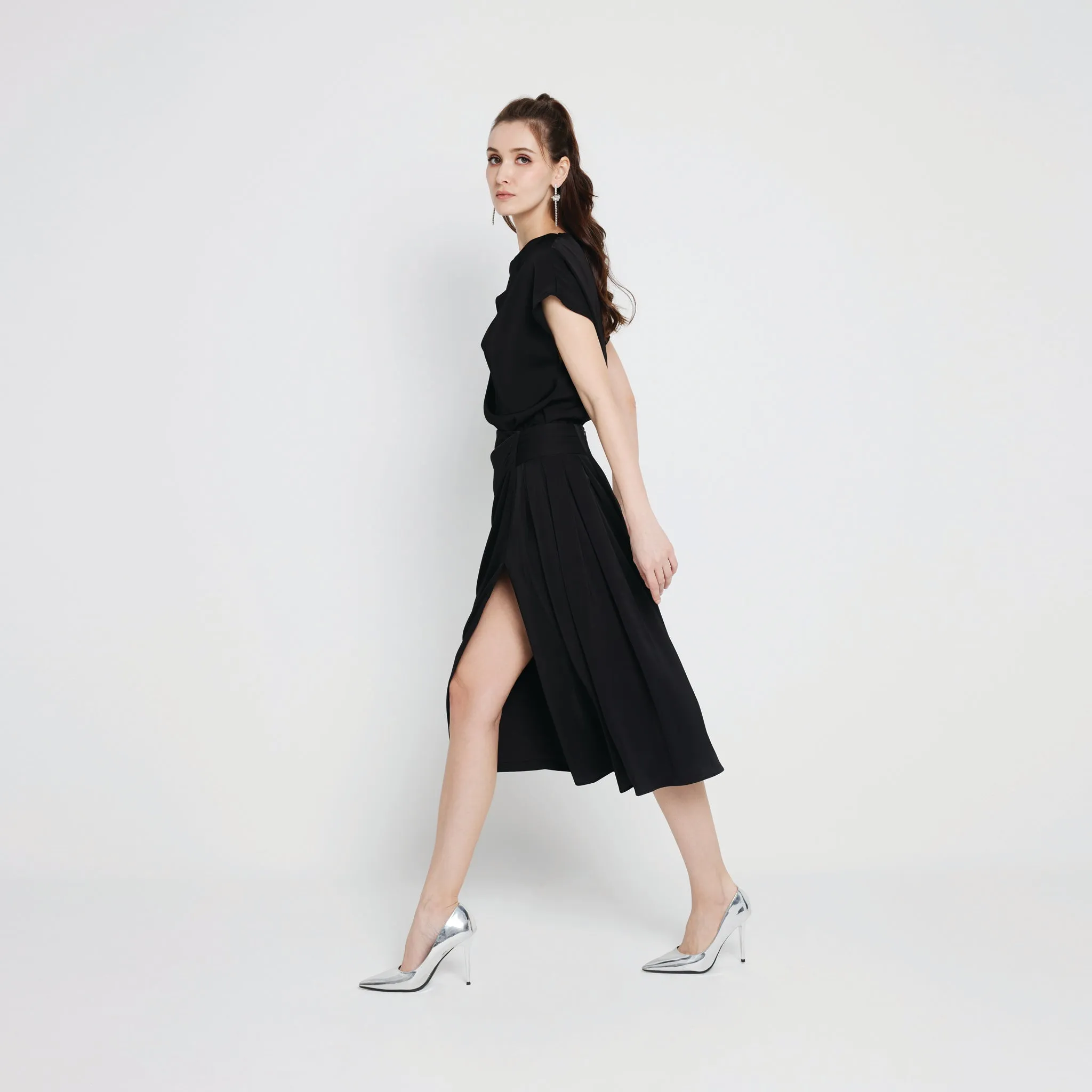 Thermoregulating Fabric Breezy Look Slit Skirt