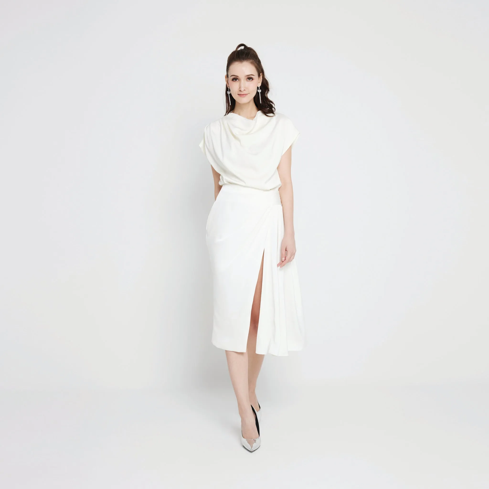Soft Touch Weekend Look Slit Skirt