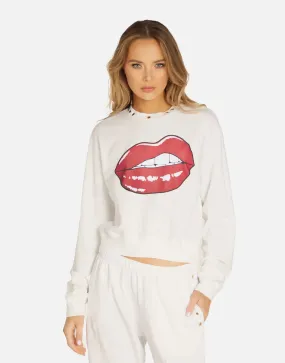Edgy Spalding Flirty Lip