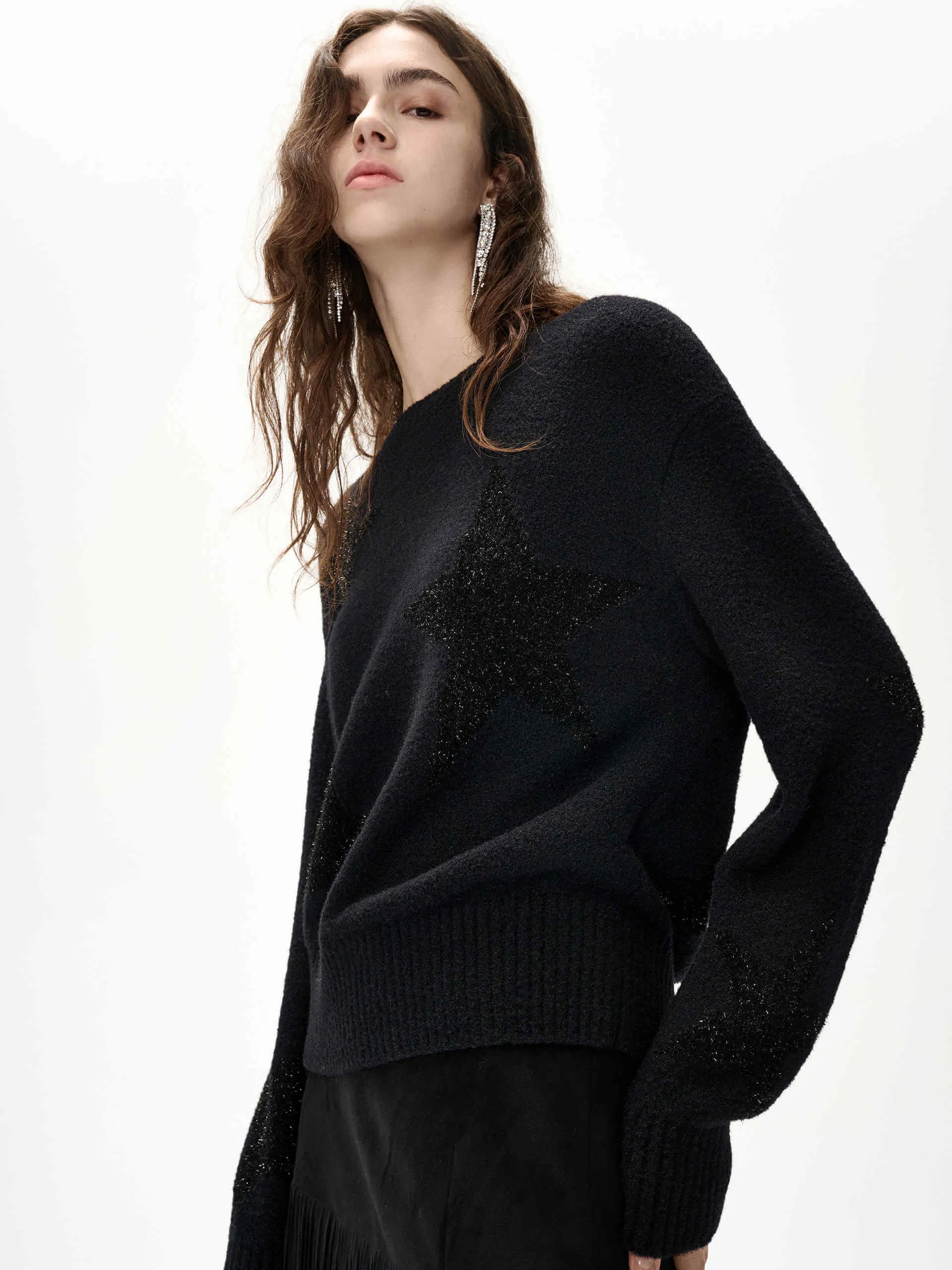 Sleek Wear Fit Star Pattern Loose Sweater