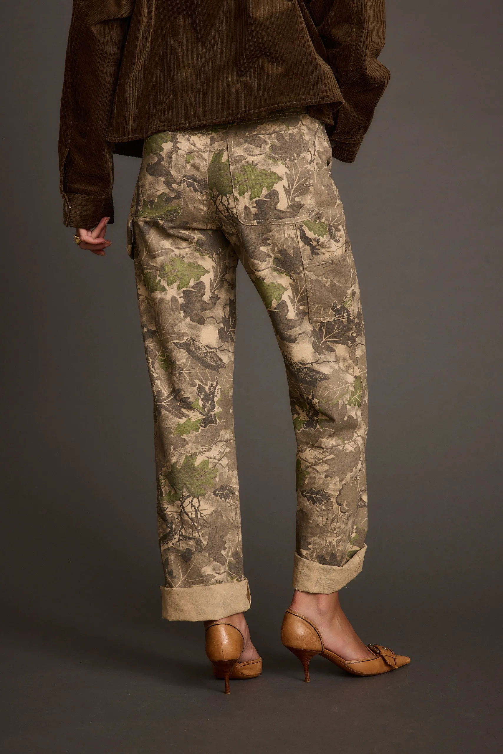 Athletic Comfort Roomy Shape Storm Camo Jeans