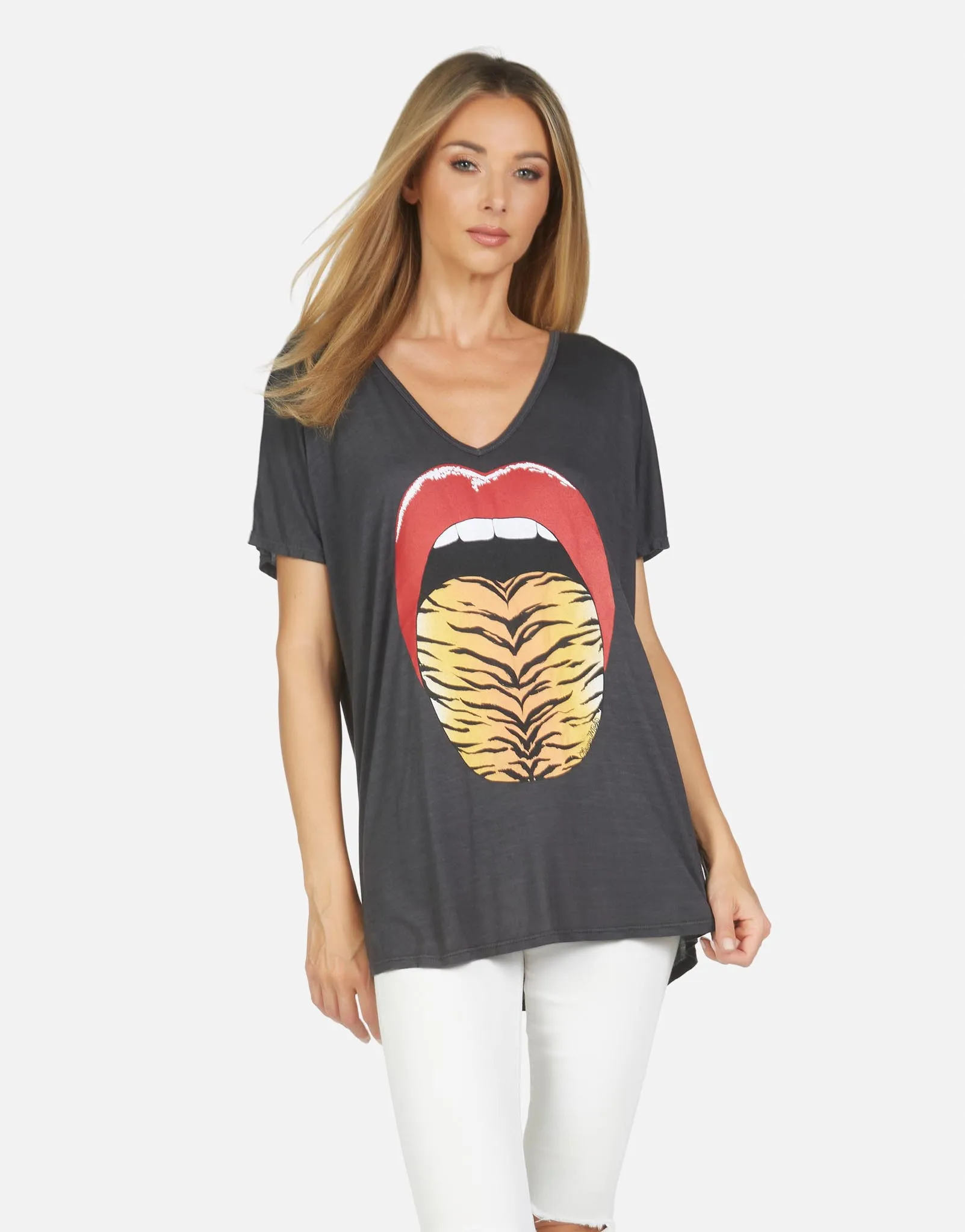 April Tiger Tongue High Density Knit Light Outfit