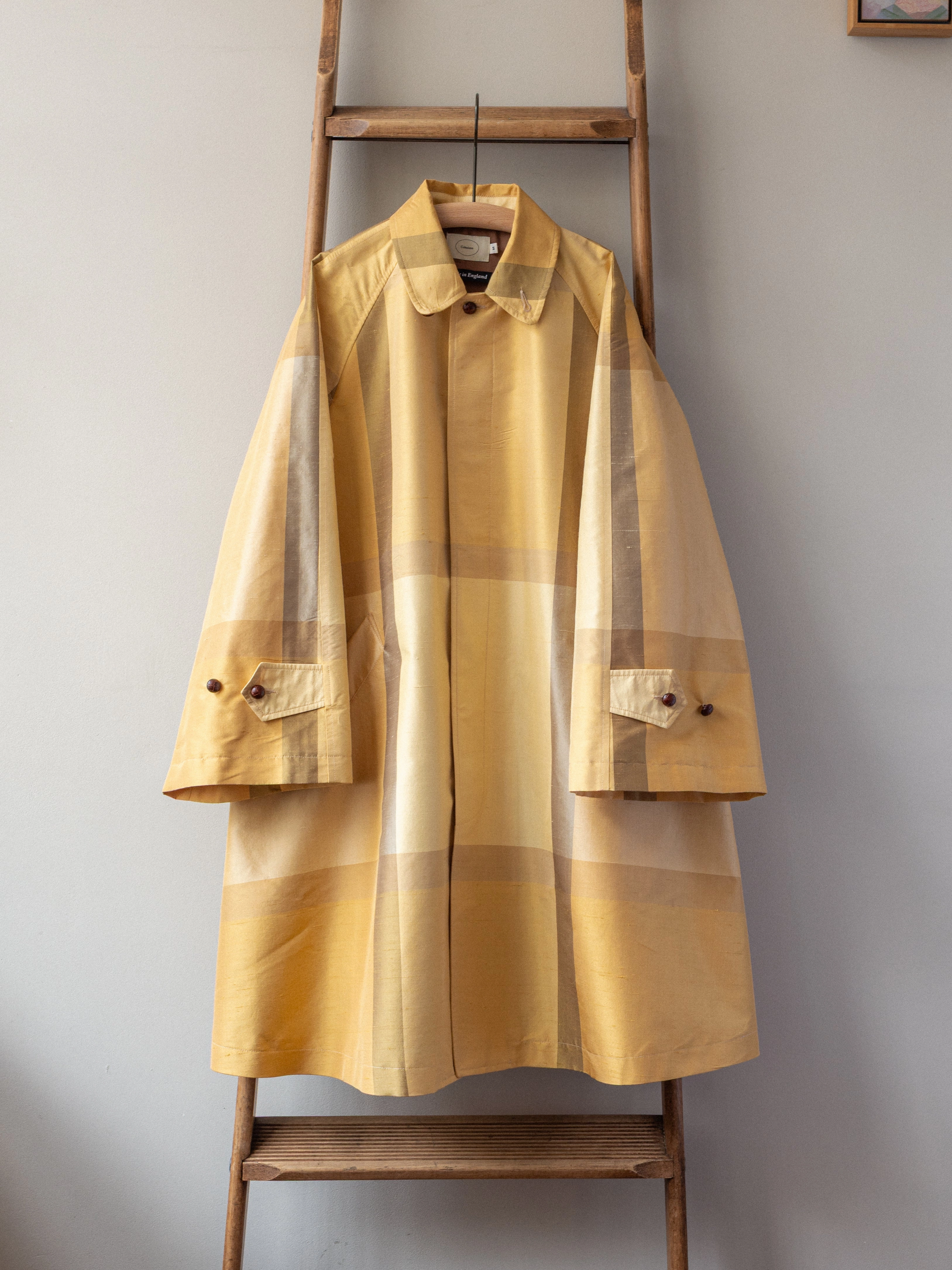 Silk Balmacaan Coat Business Attire Seamless Stitching