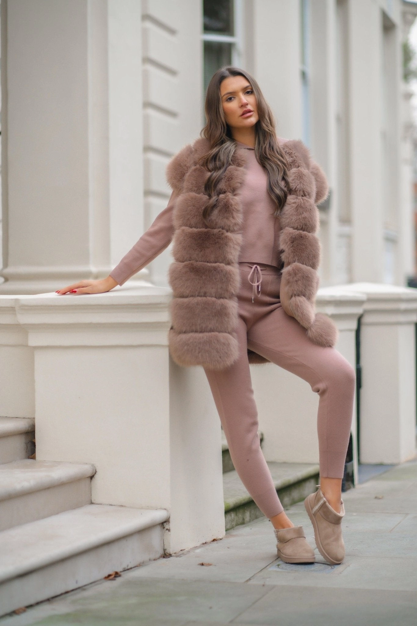 Taupe Premium Faux Fur Longline Gilet Roll Up Storage Design