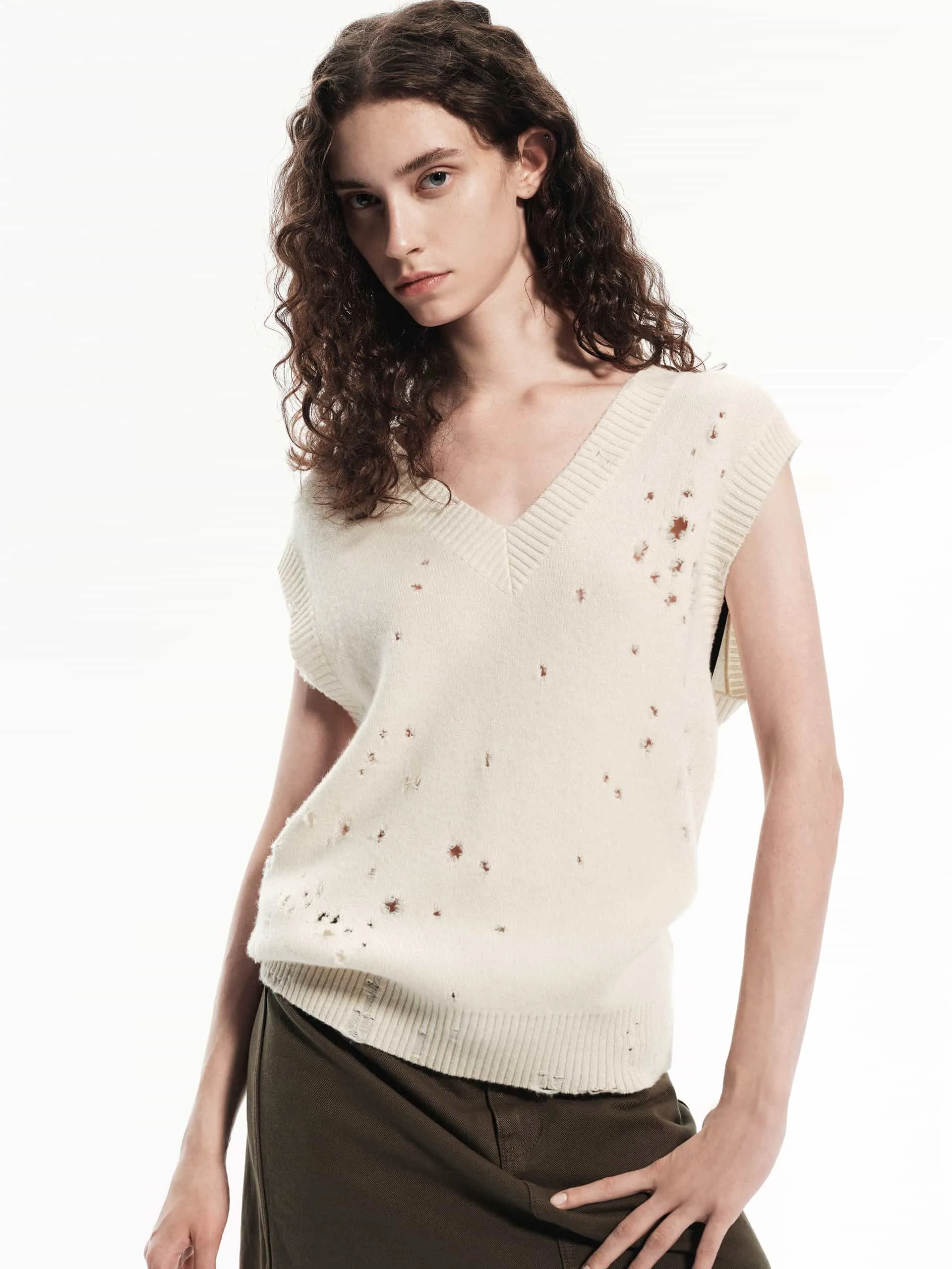 Distress Detail Knitted Vest Urban Style Effortless Fashion