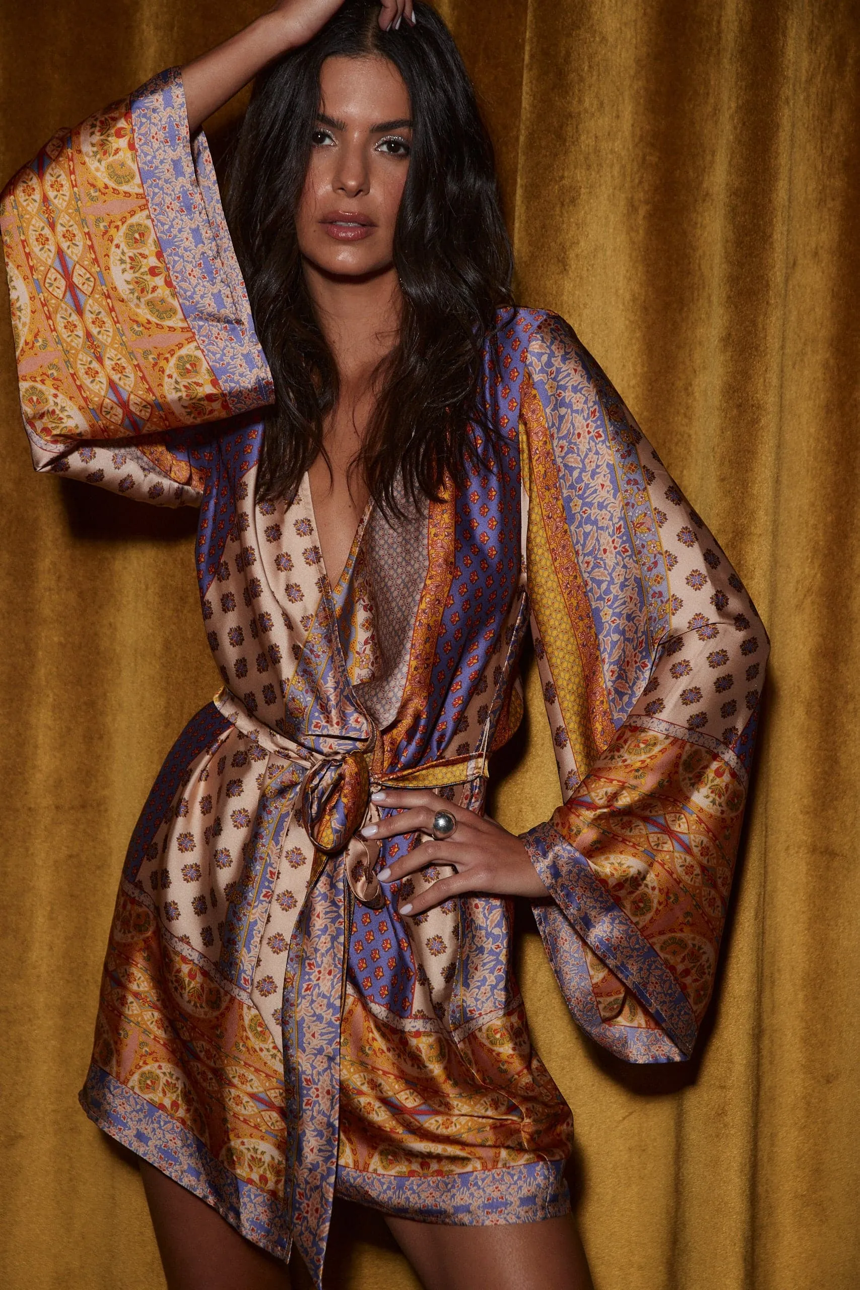 Airy Touch Winter-Season Gold Standard Multicolored Kimono Dress