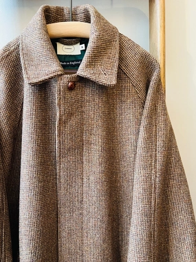 Timeless Piece Reflective Safety Trim Sporting Tweed Balmacaan Coat / Brown