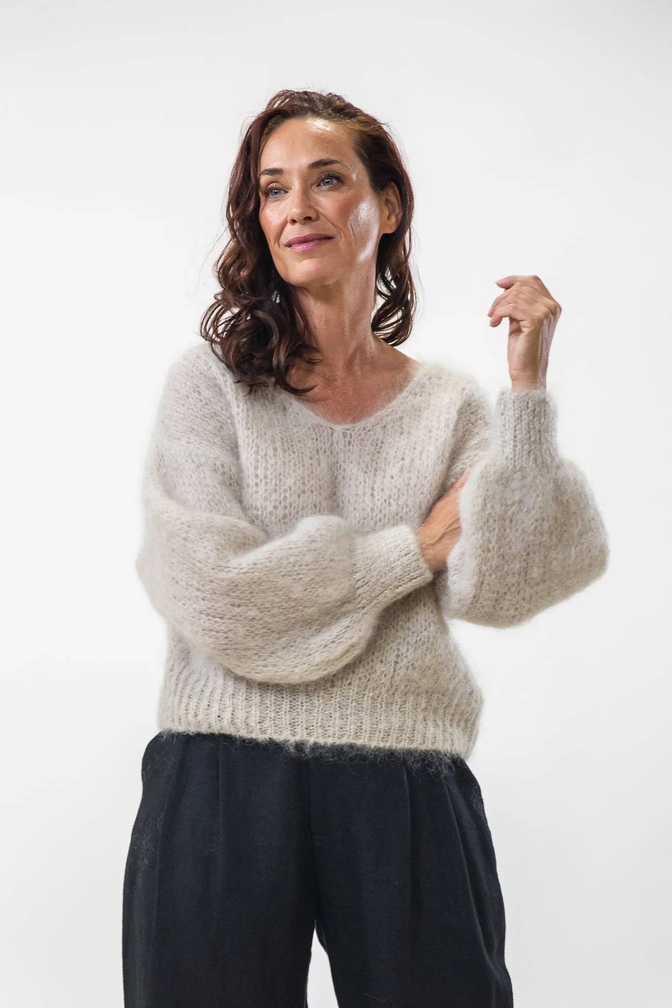 Milana Knit | Beige Cozy Active Sporty Design