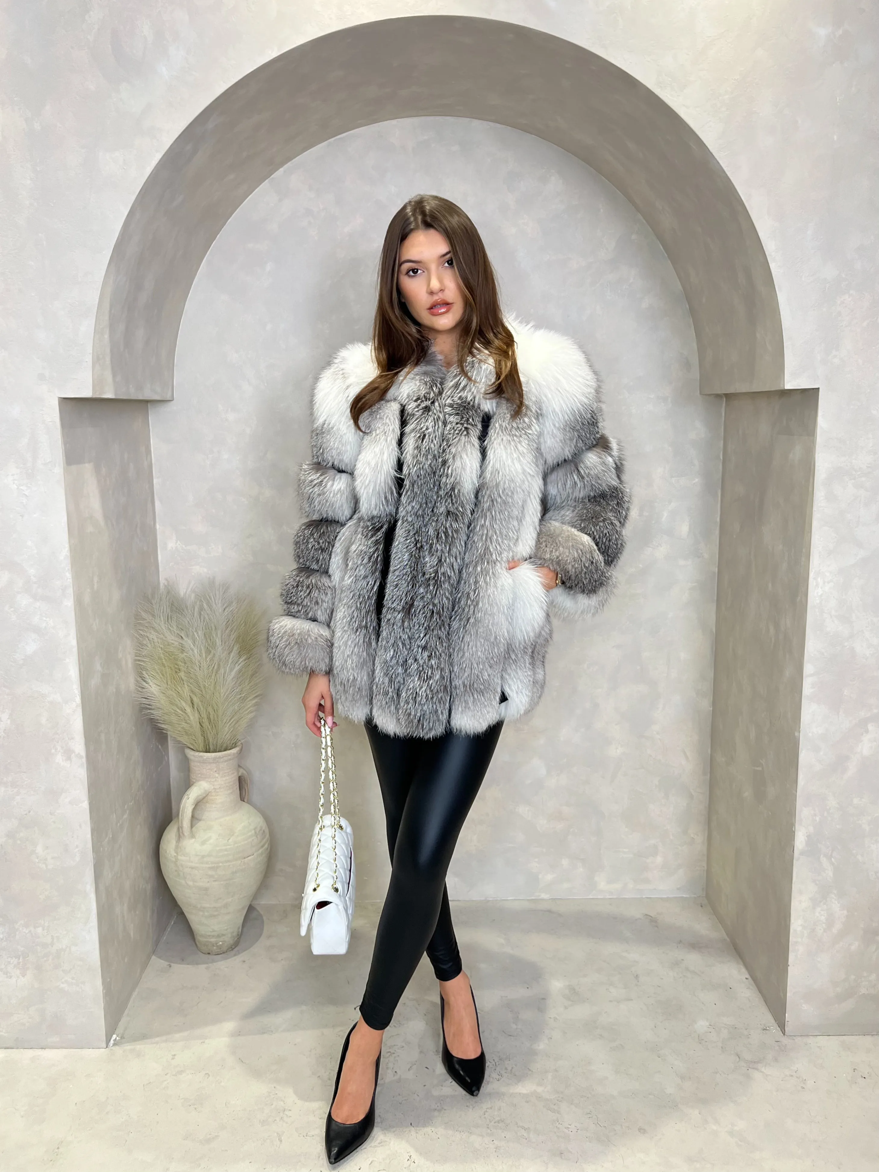 Single Breasted Two Tone White Luxury mid Length Fur