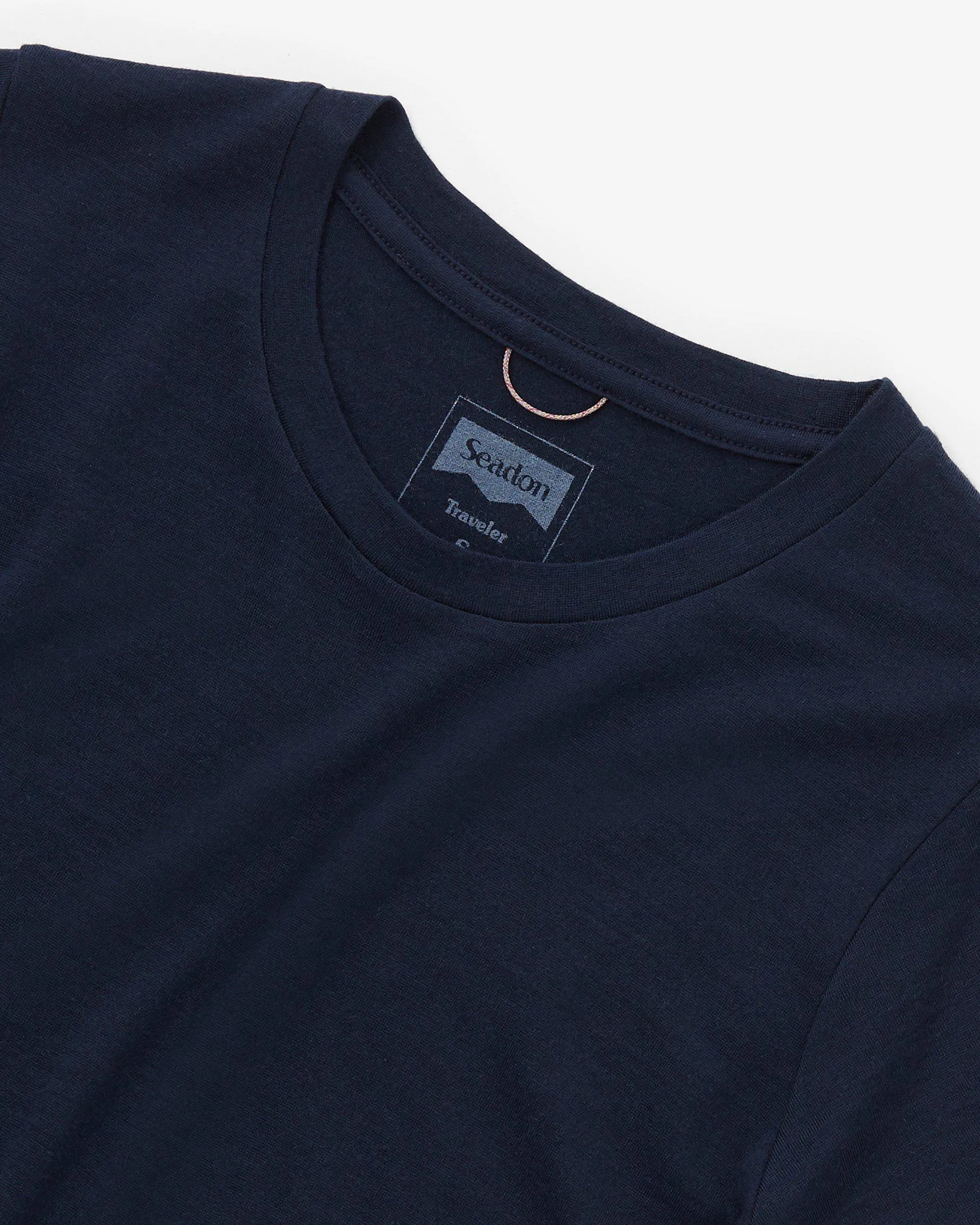 Cozy and Fashionable W's Traveler Merino Tee
