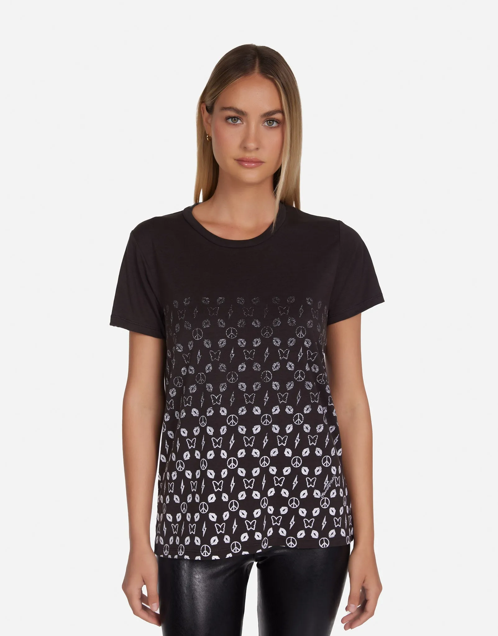 Versatile Comfort Wear Wolf Designer Elements