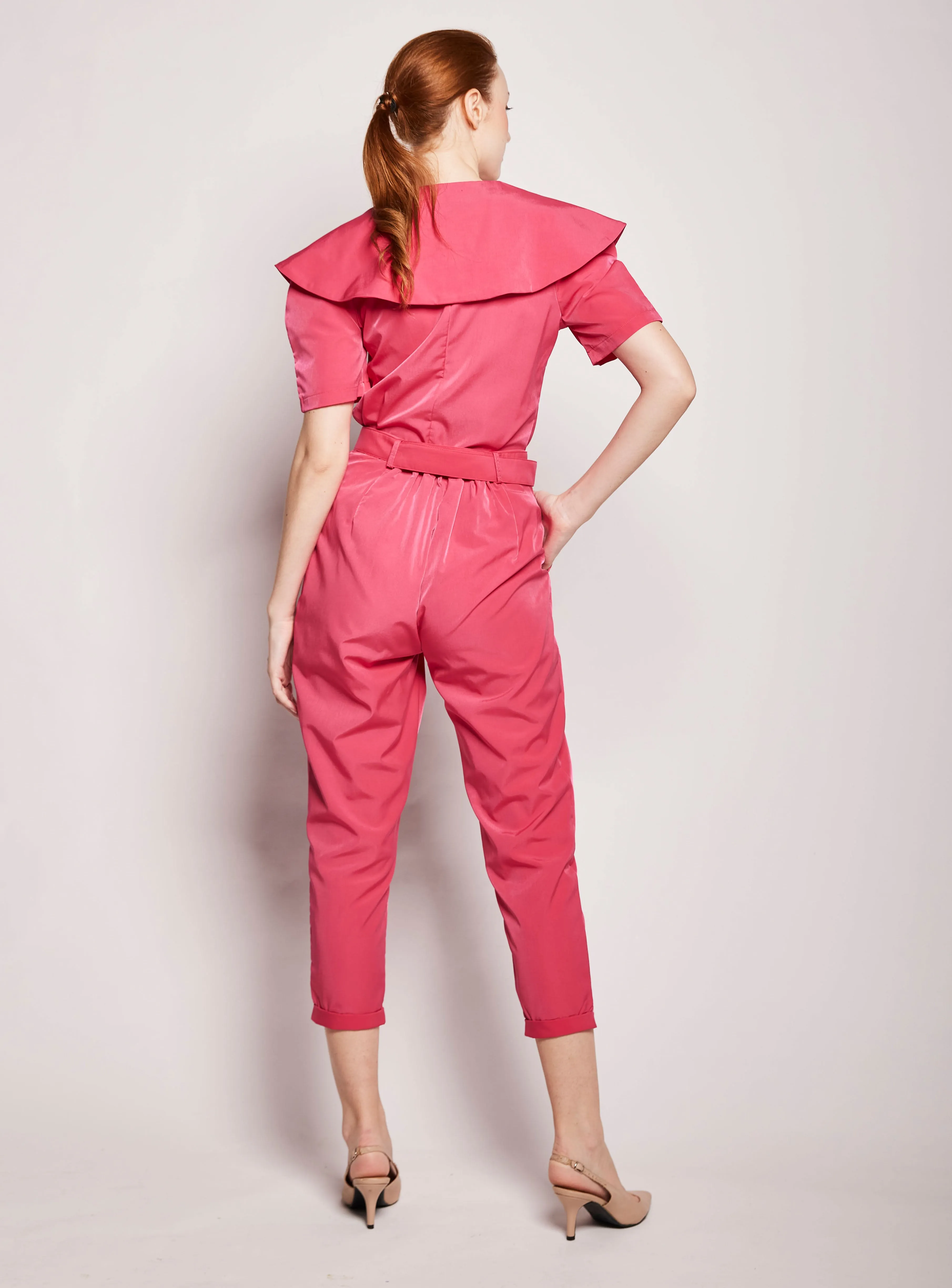 Vee Carrot Pants Cool Day Look Flat Lock Stitching