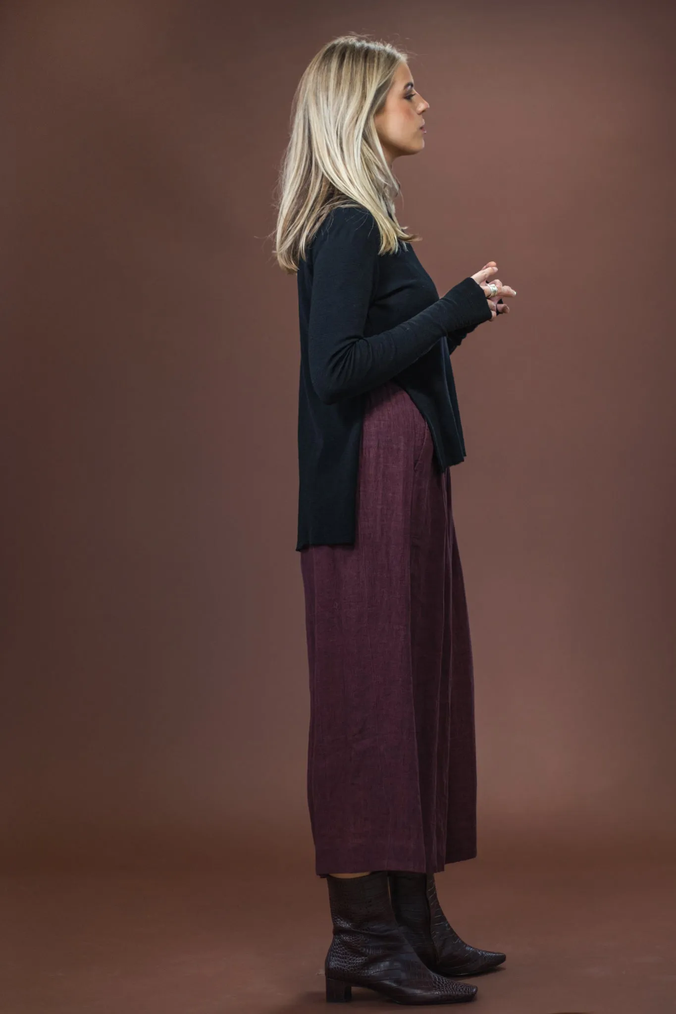 Layering Options Comfy and Cozy Merino With High Slits | Black