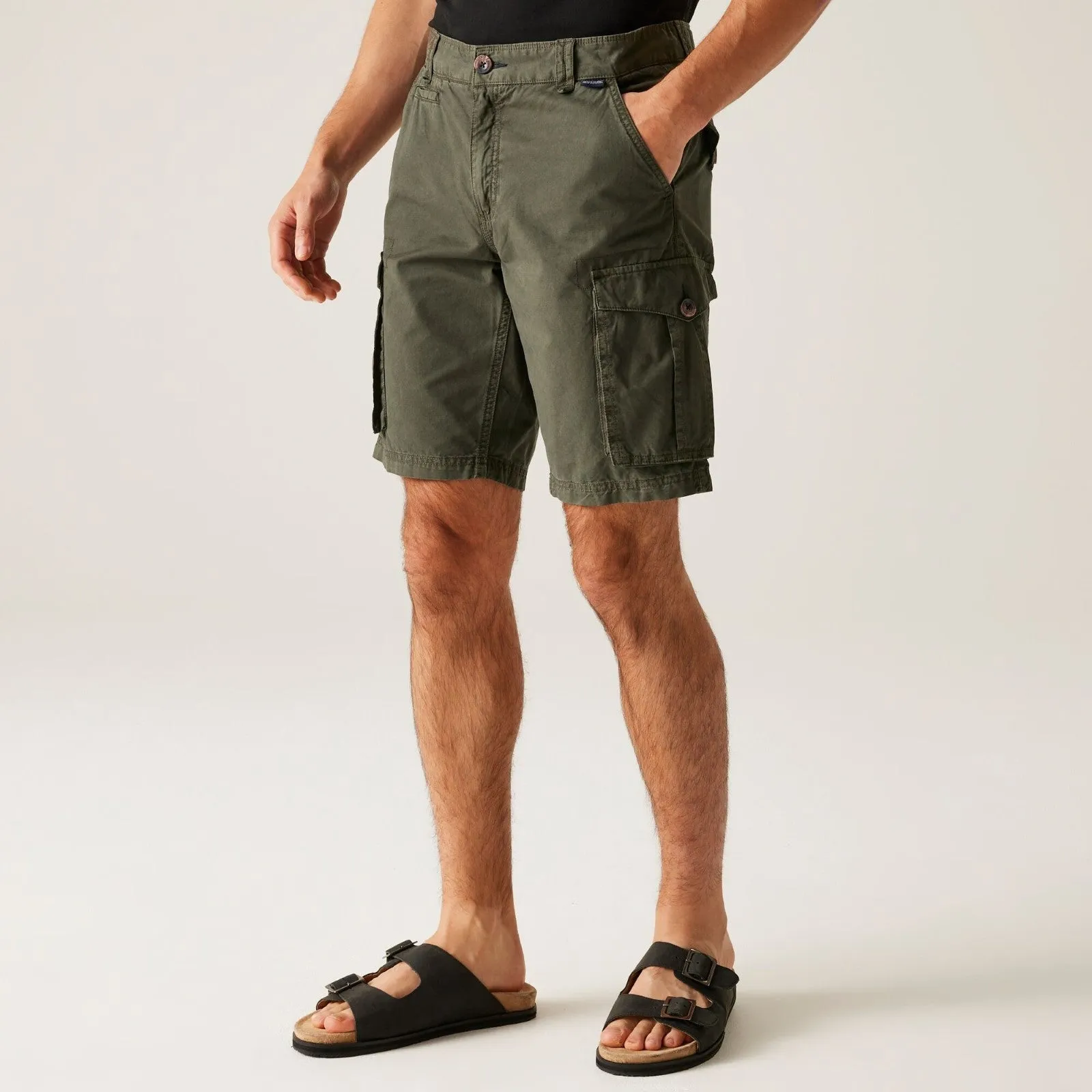 Regatta Mens Shorebay II Cargo Shorts Belt loops souvenir item