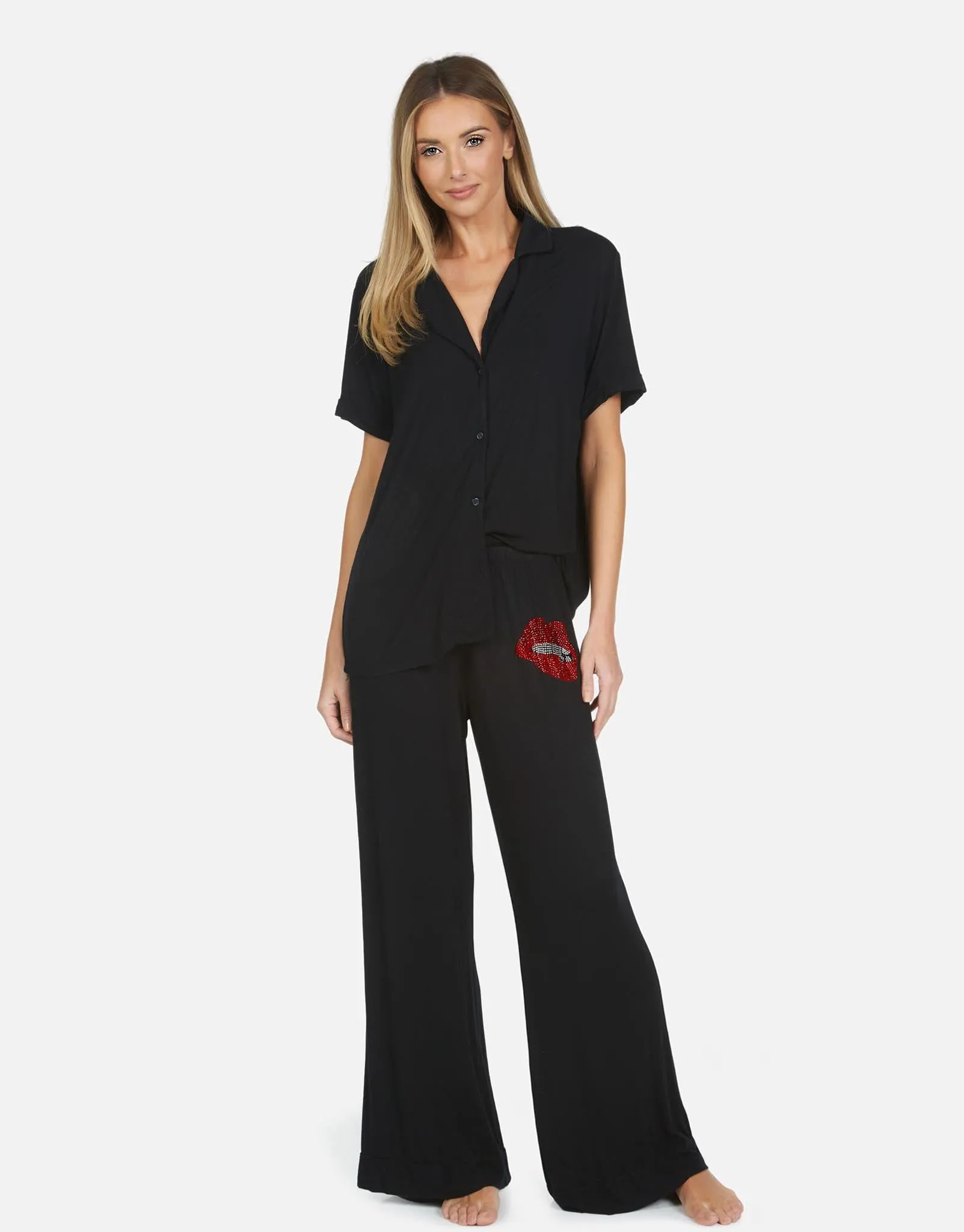 Waverly X Crystal Biting Lip Effortless Style Durable Material